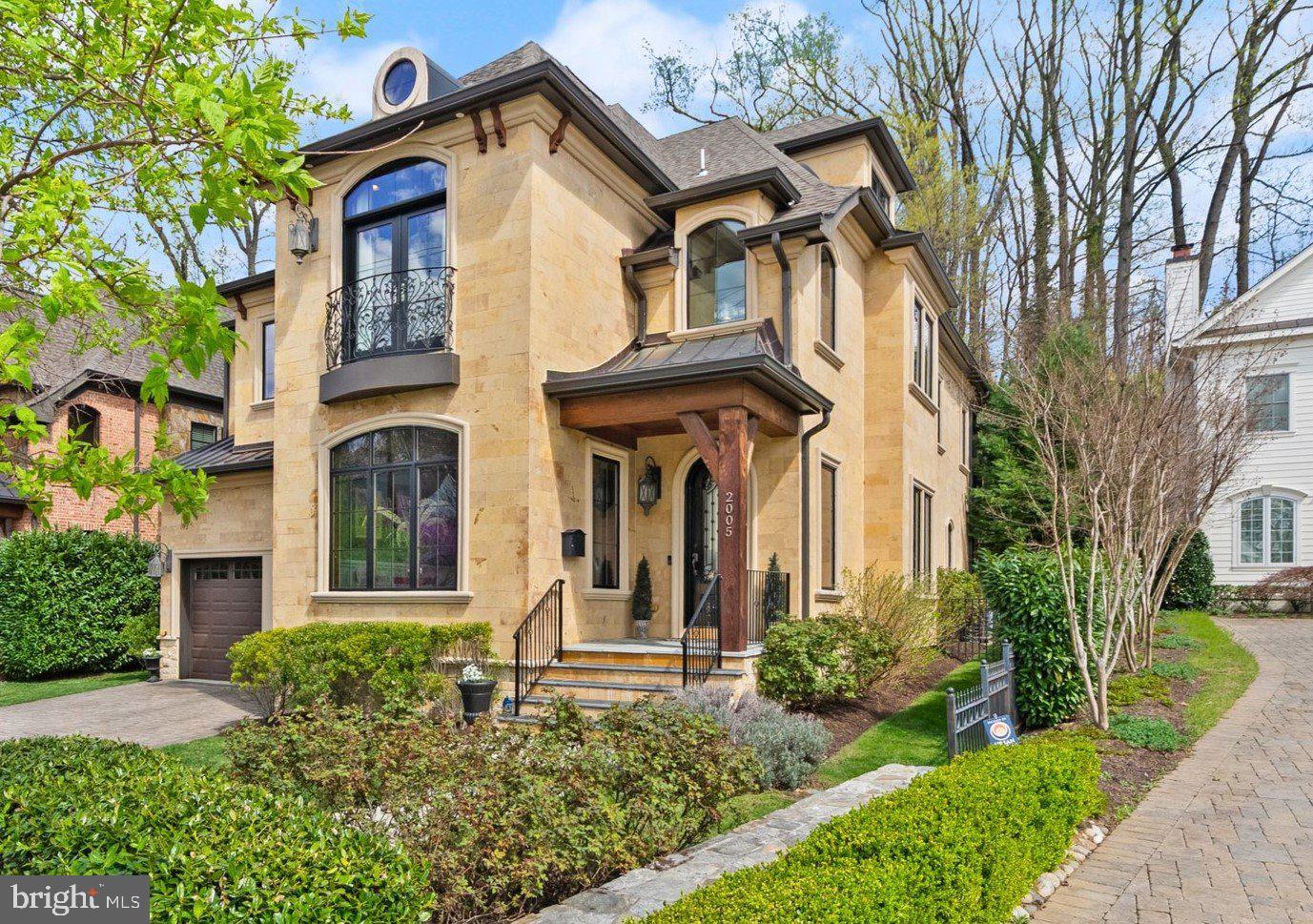 BERKLEY - Residential
