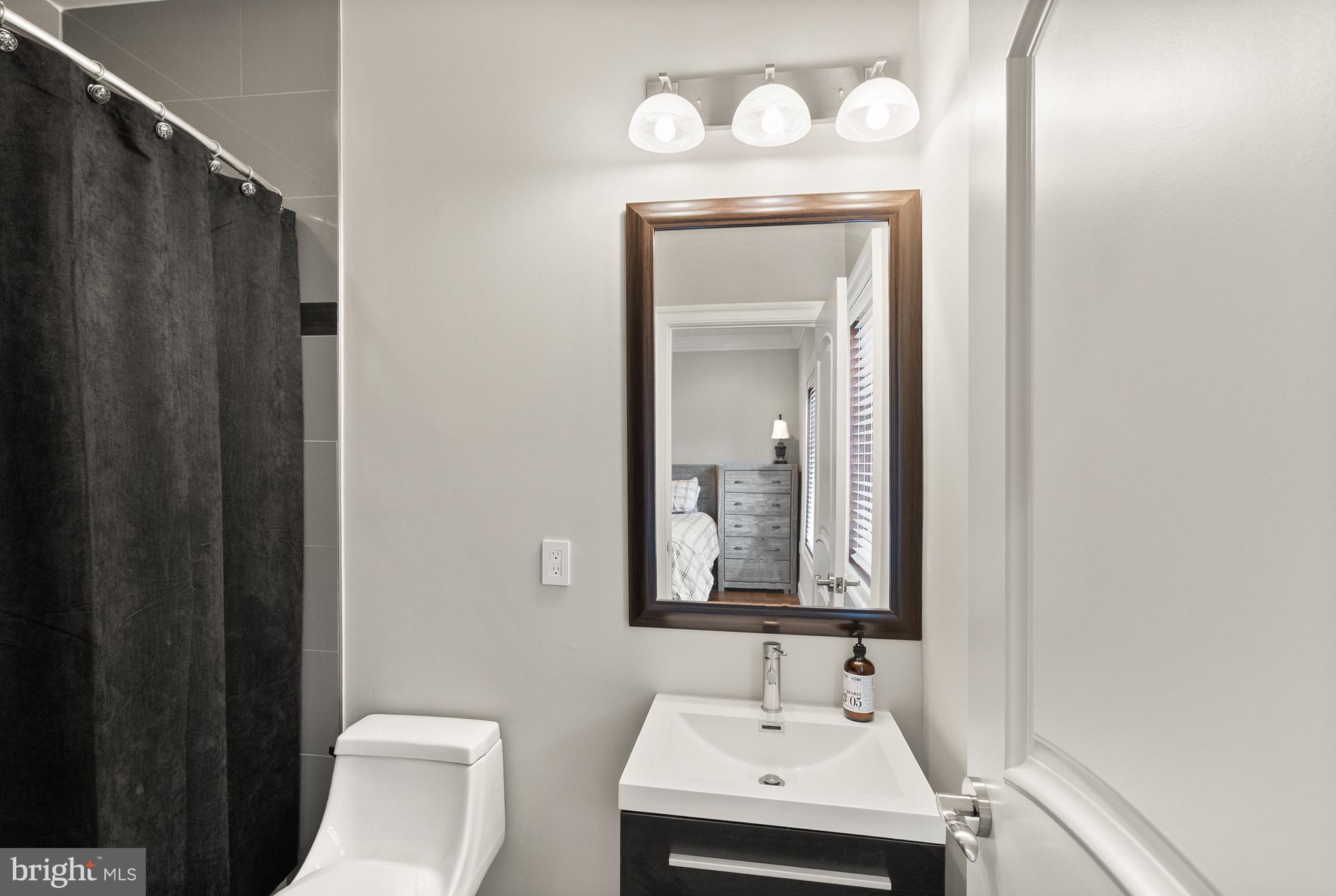 BERKLEY - Residential