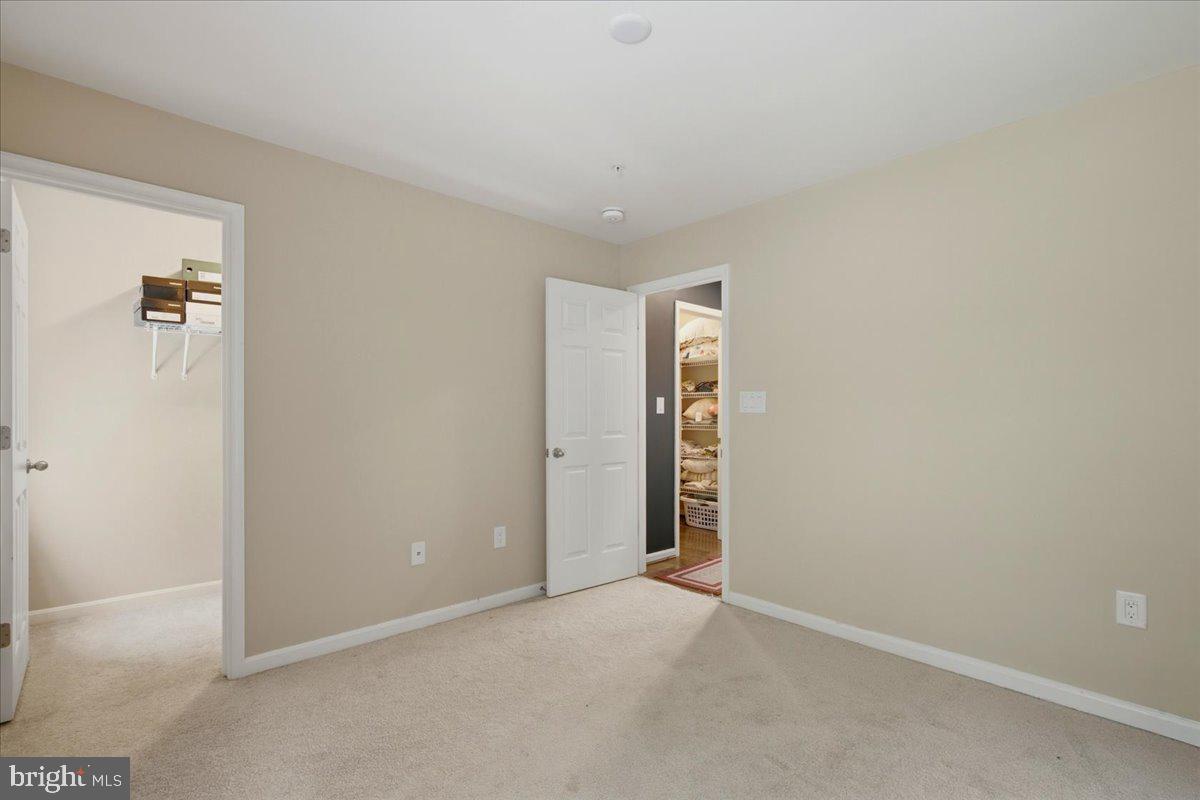 LOVELESS ESTATES - Residential