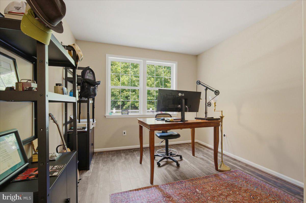 LOVELESS ESTATES - Residential