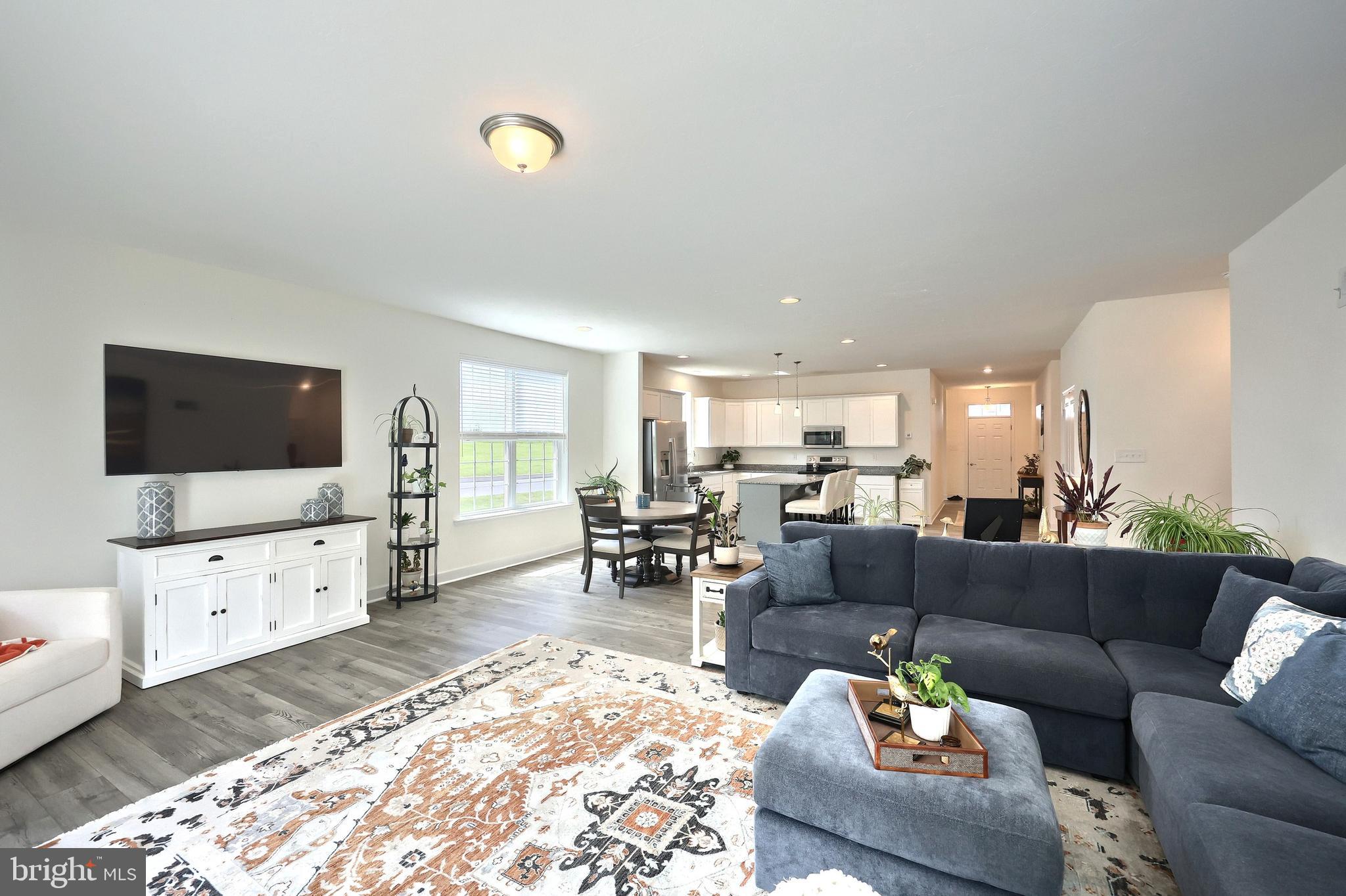 CUMBERLAND VILLAGE - Residential