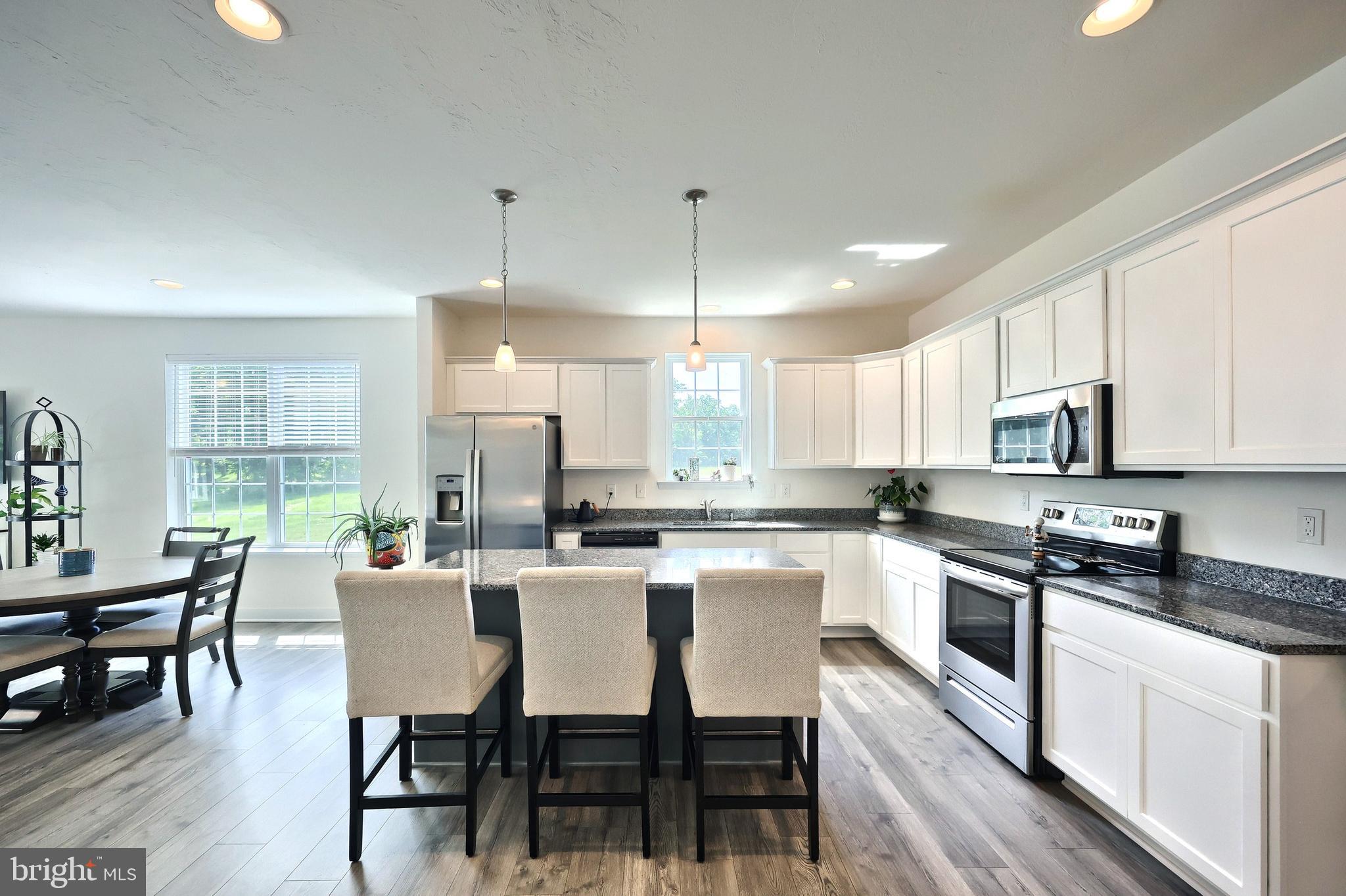 CUMBERLAND VILLAGE - Residential