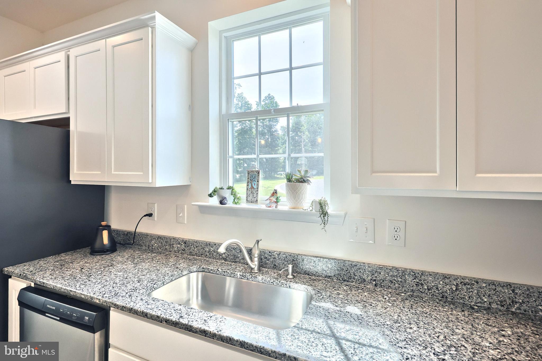 CUMBERLAND VILLAGE - Residential