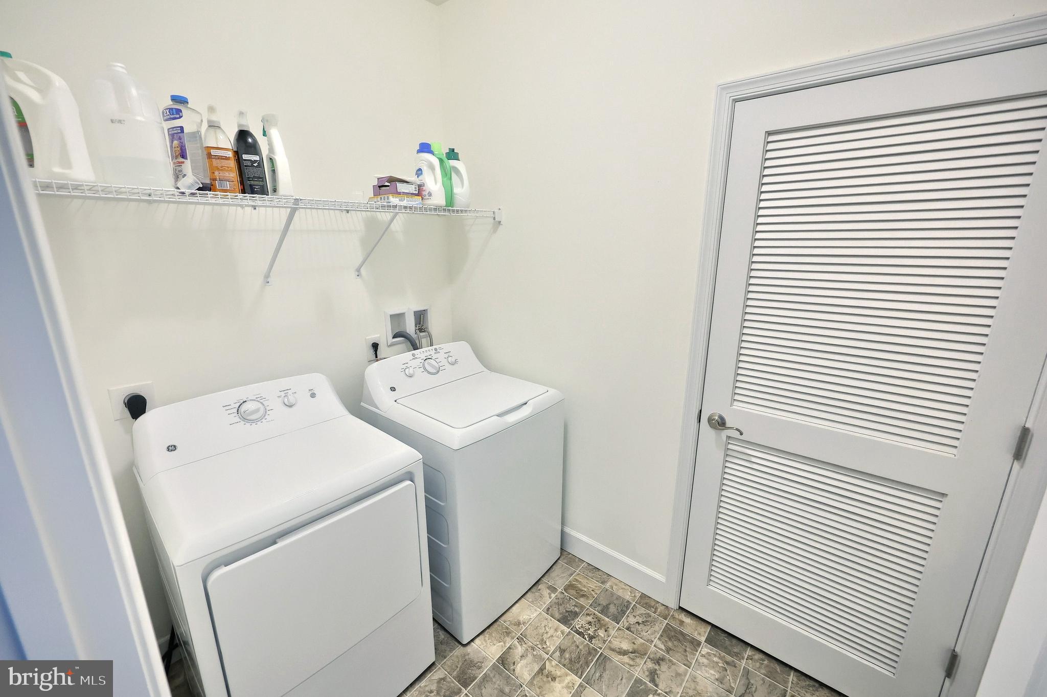 CUMBERLAND VILLAGE - Residential