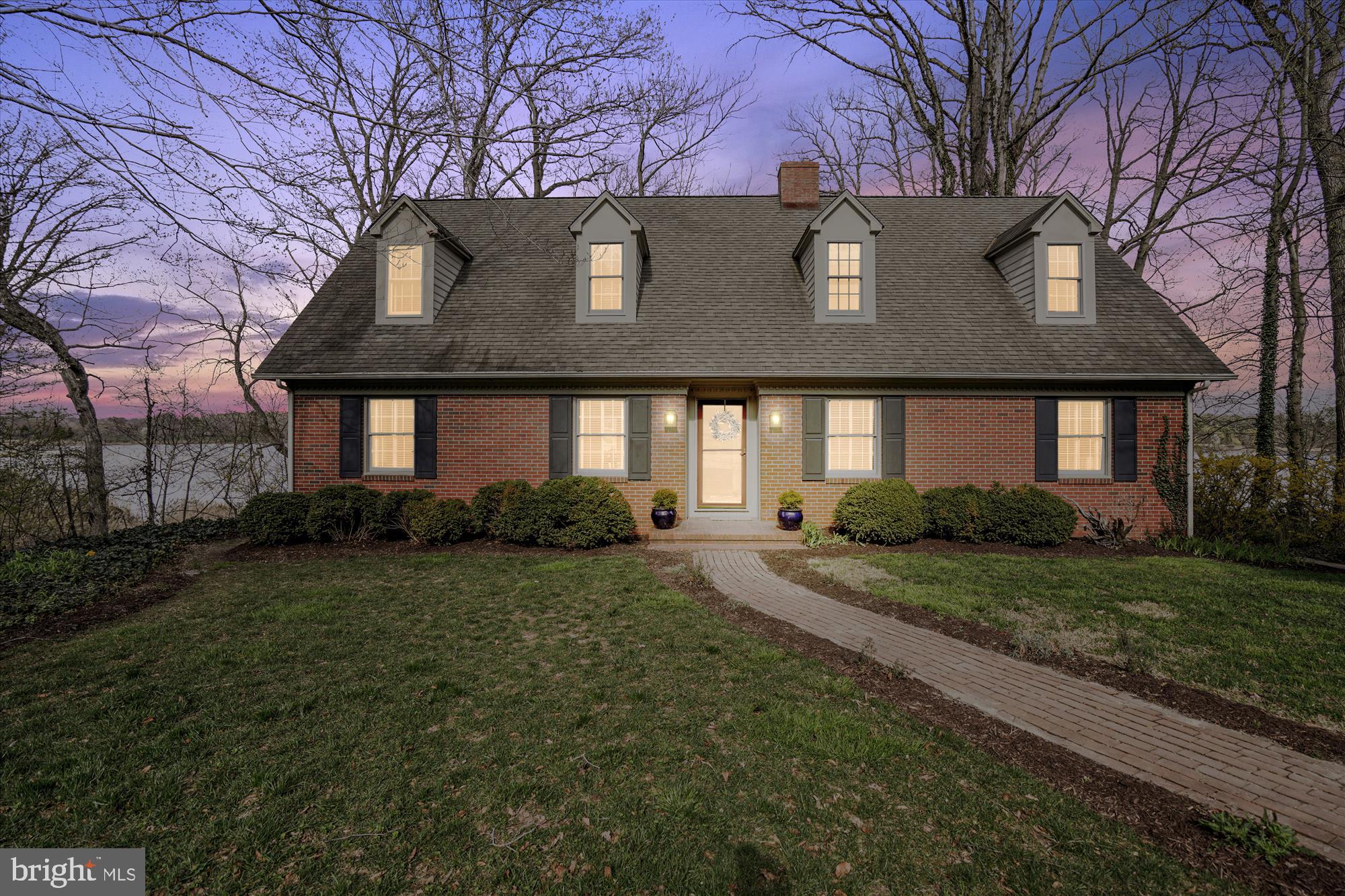 CENTREVILLE - Residential