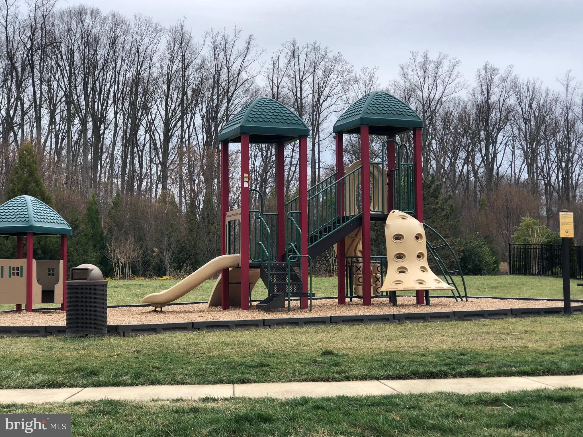 POTOMAC SHORES - Residential