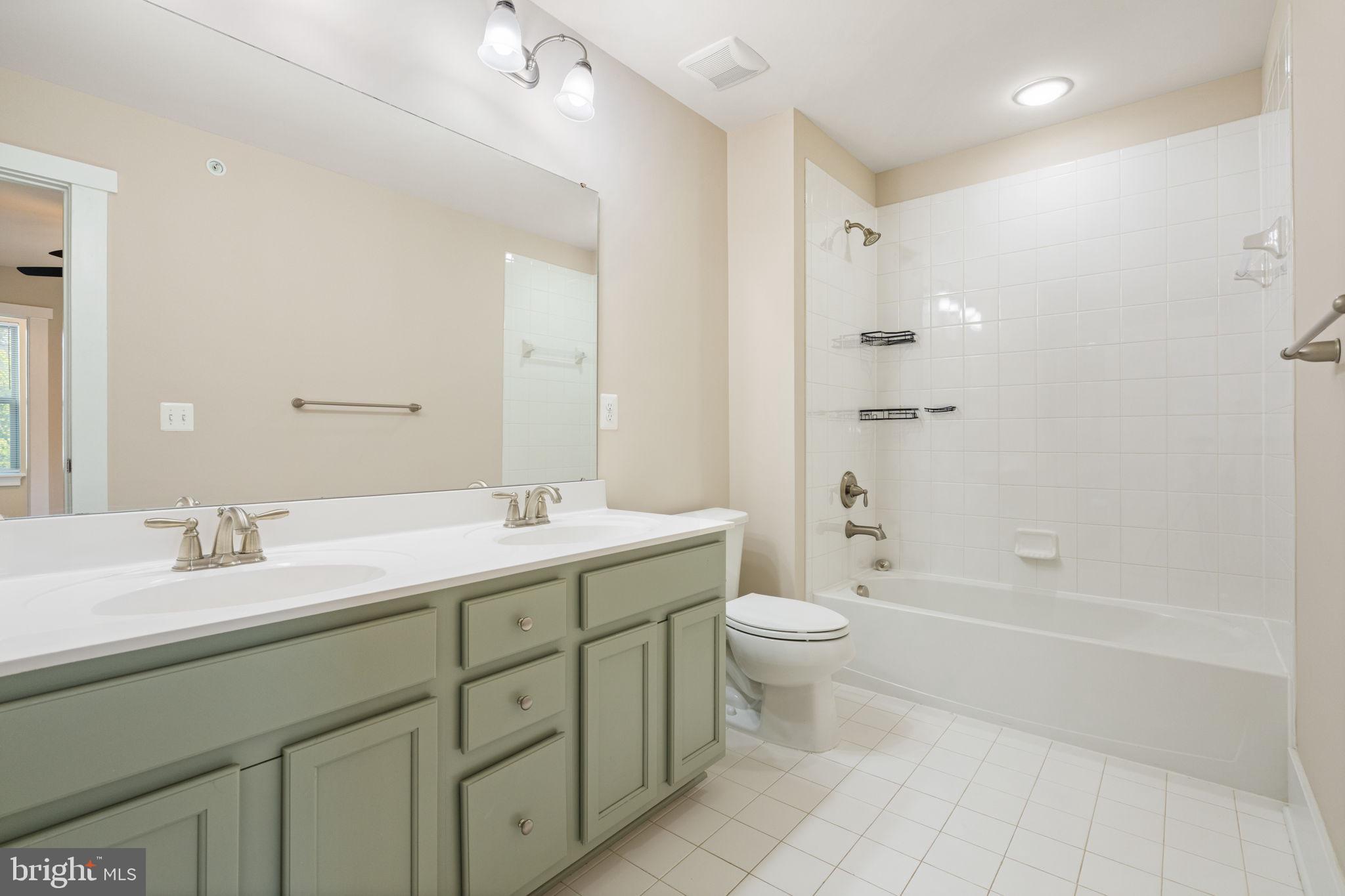 POTOMAC SHORES - Residential
