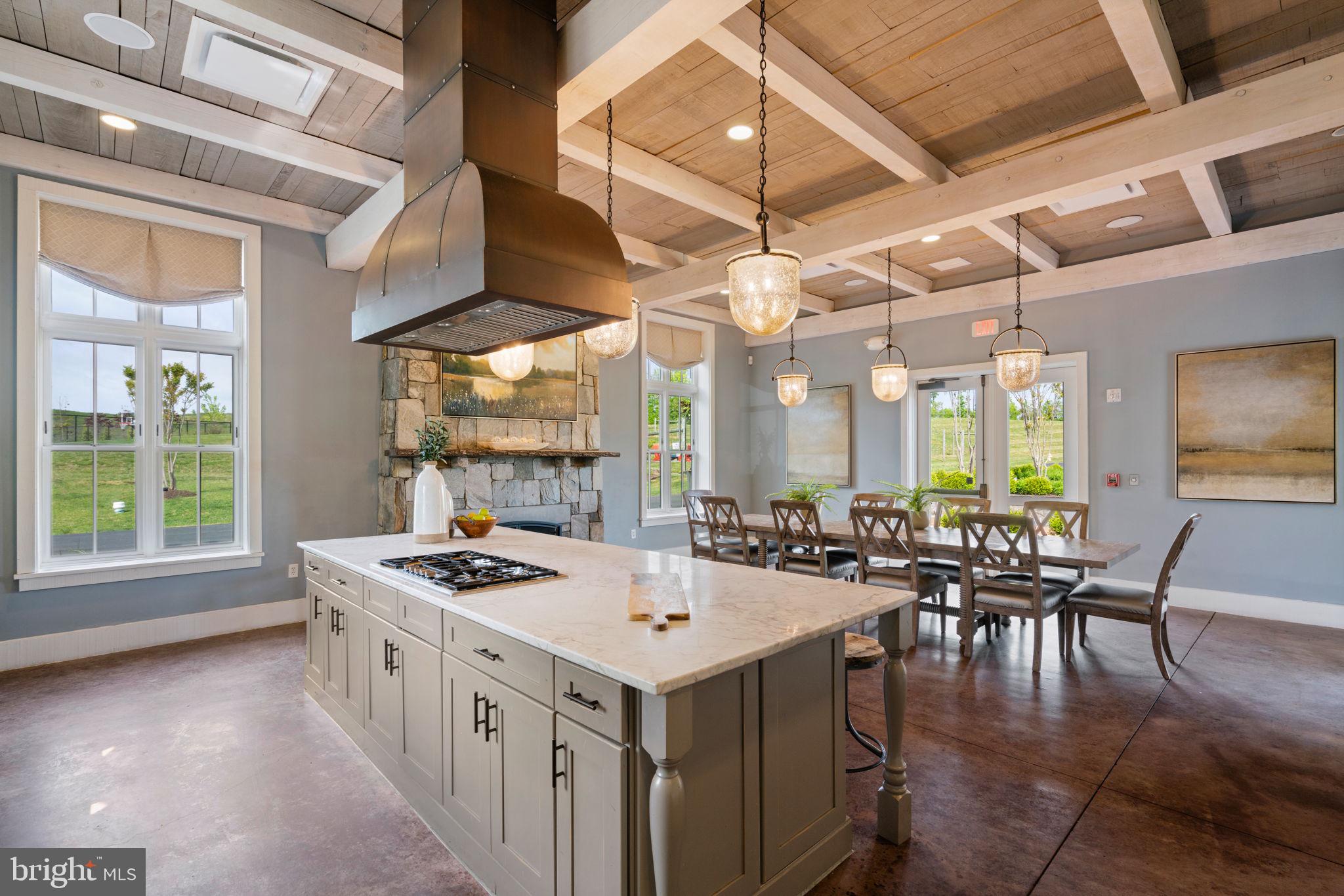 POTOMAC SHORES - Residential