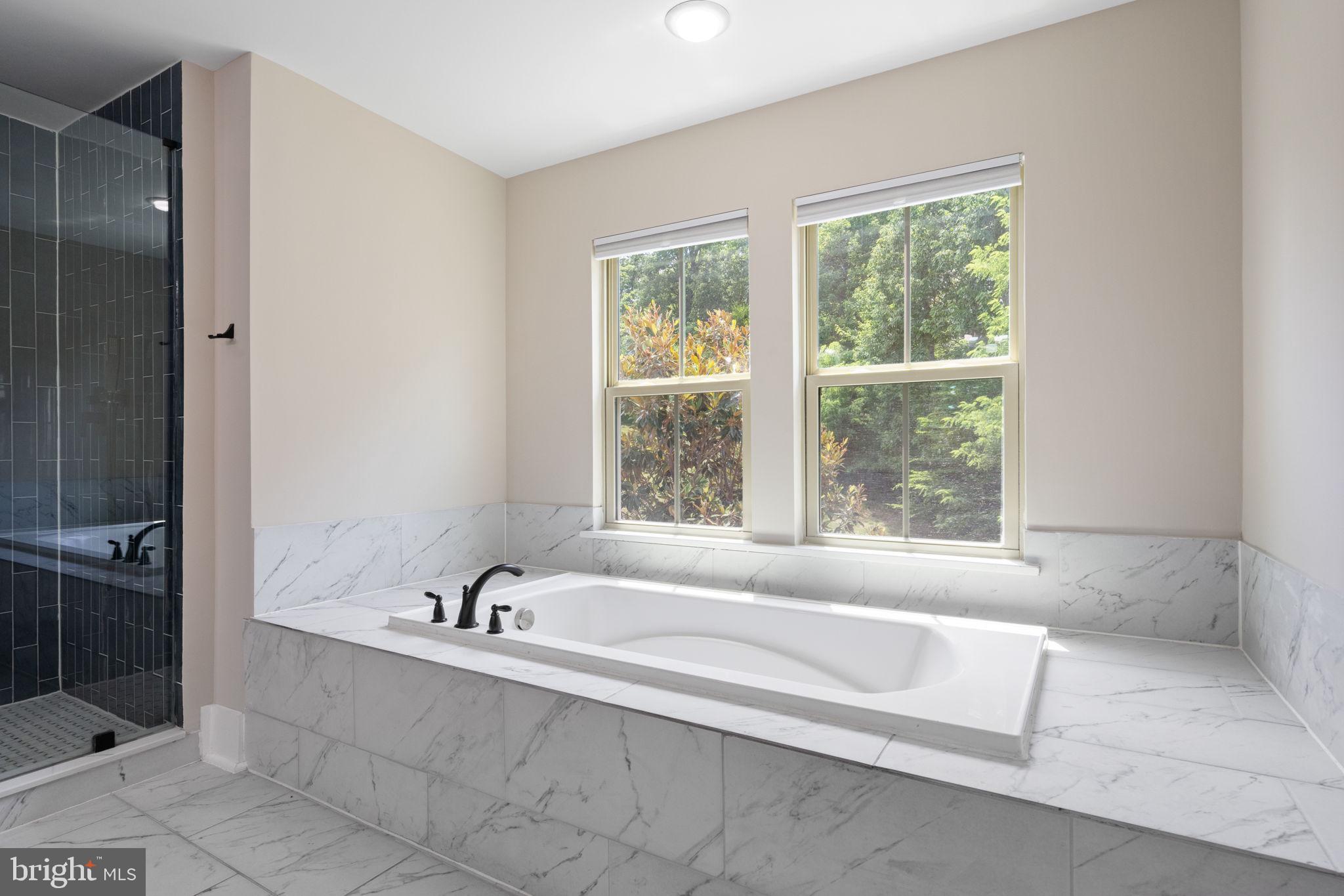 POTOMAC SHORES - Residential