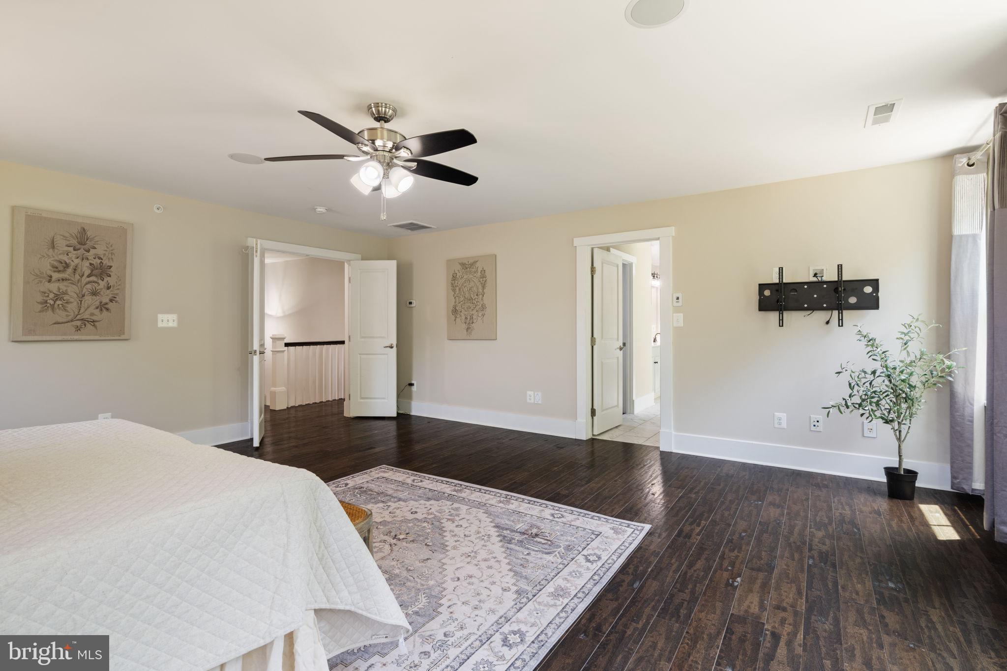 POTOMAC SHORES - Residential