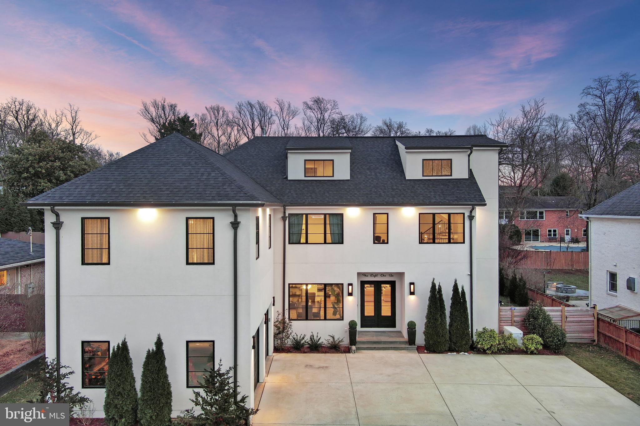 KENWOOD PARK - Residential