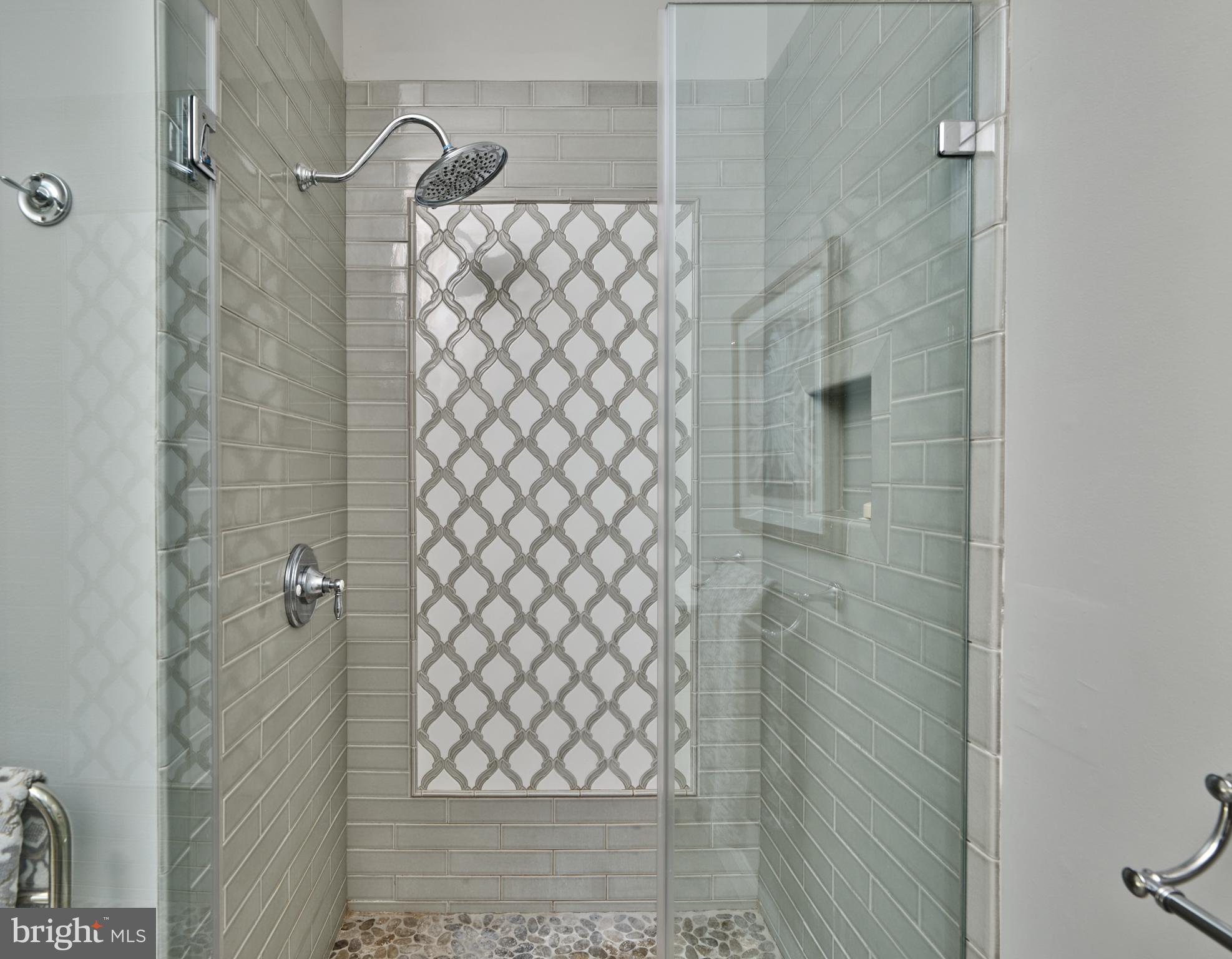 PARKSIDE ESTATES - Residential