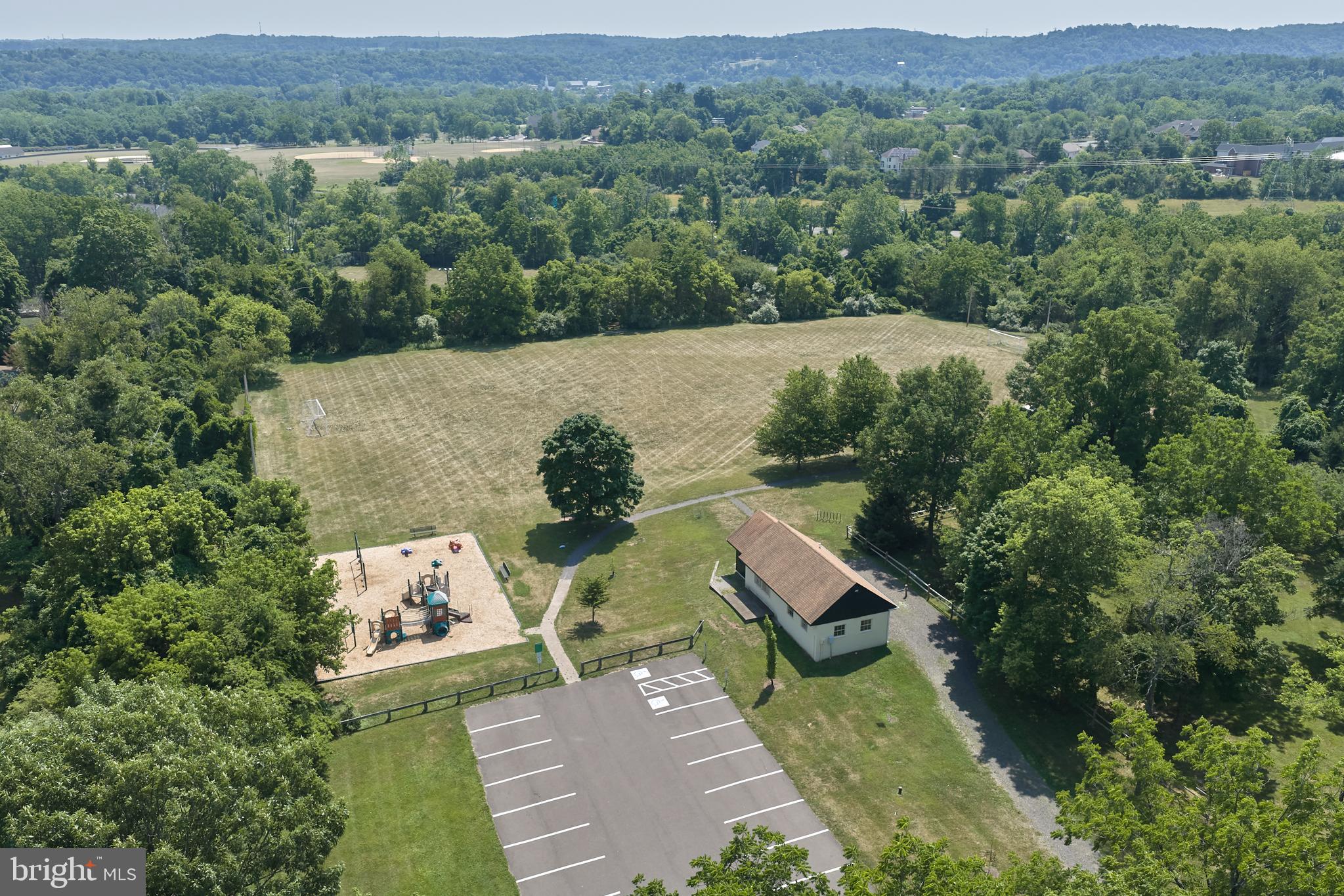 PARKSIDE ESTATES - Residential