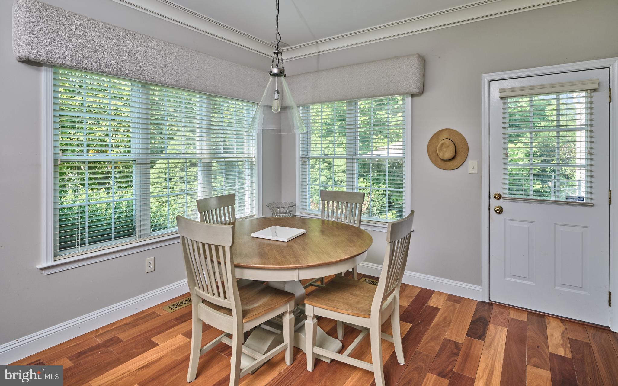 PARKSIDE ESTATES - Residential