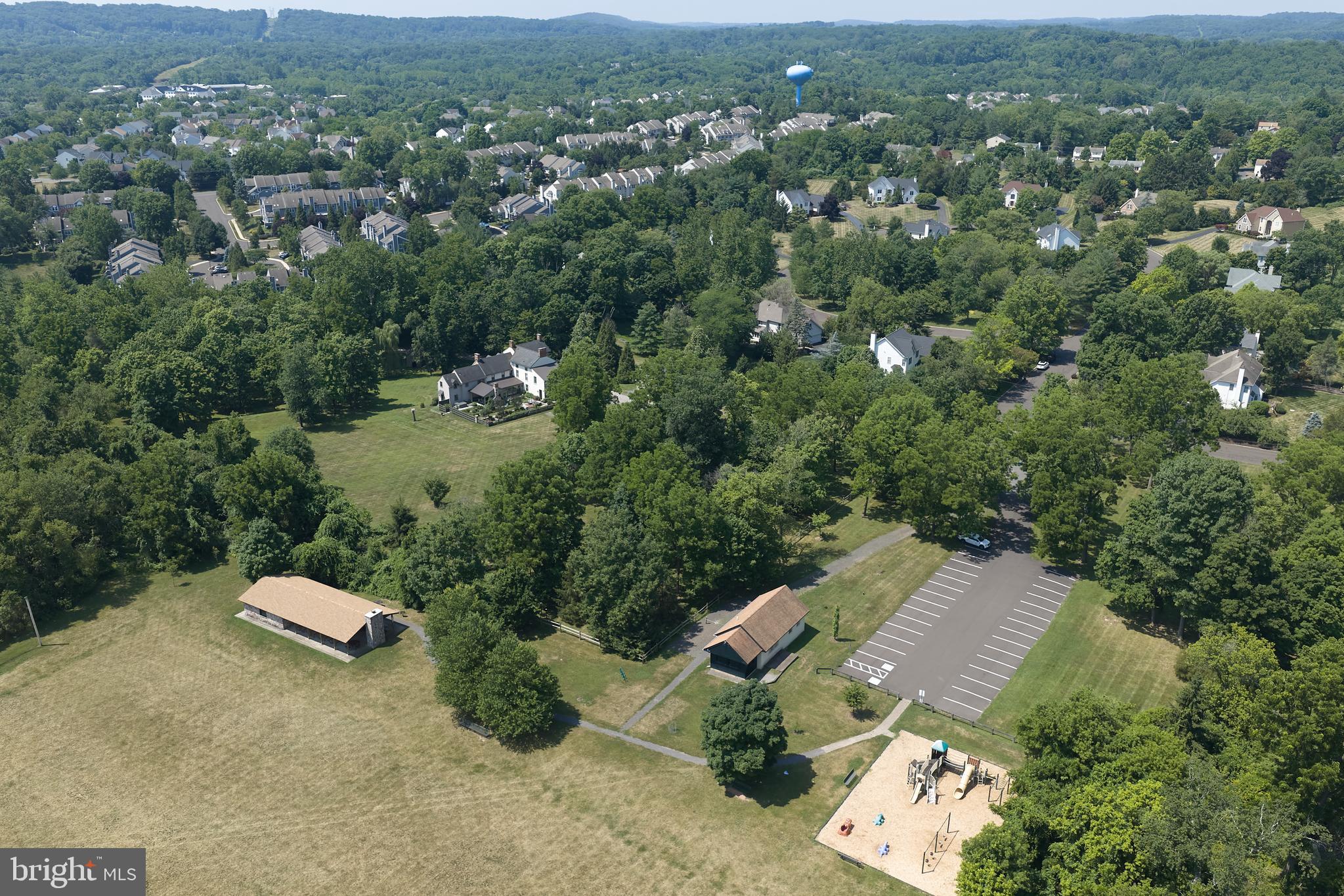 PARKSIDE ESTATES - Residential