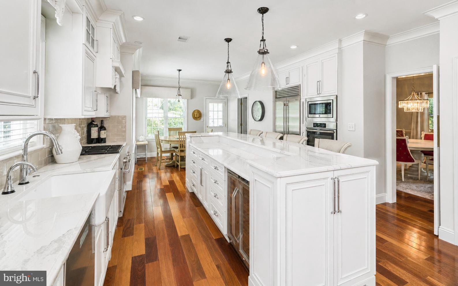 PARKSIDE ESTATES - Residential