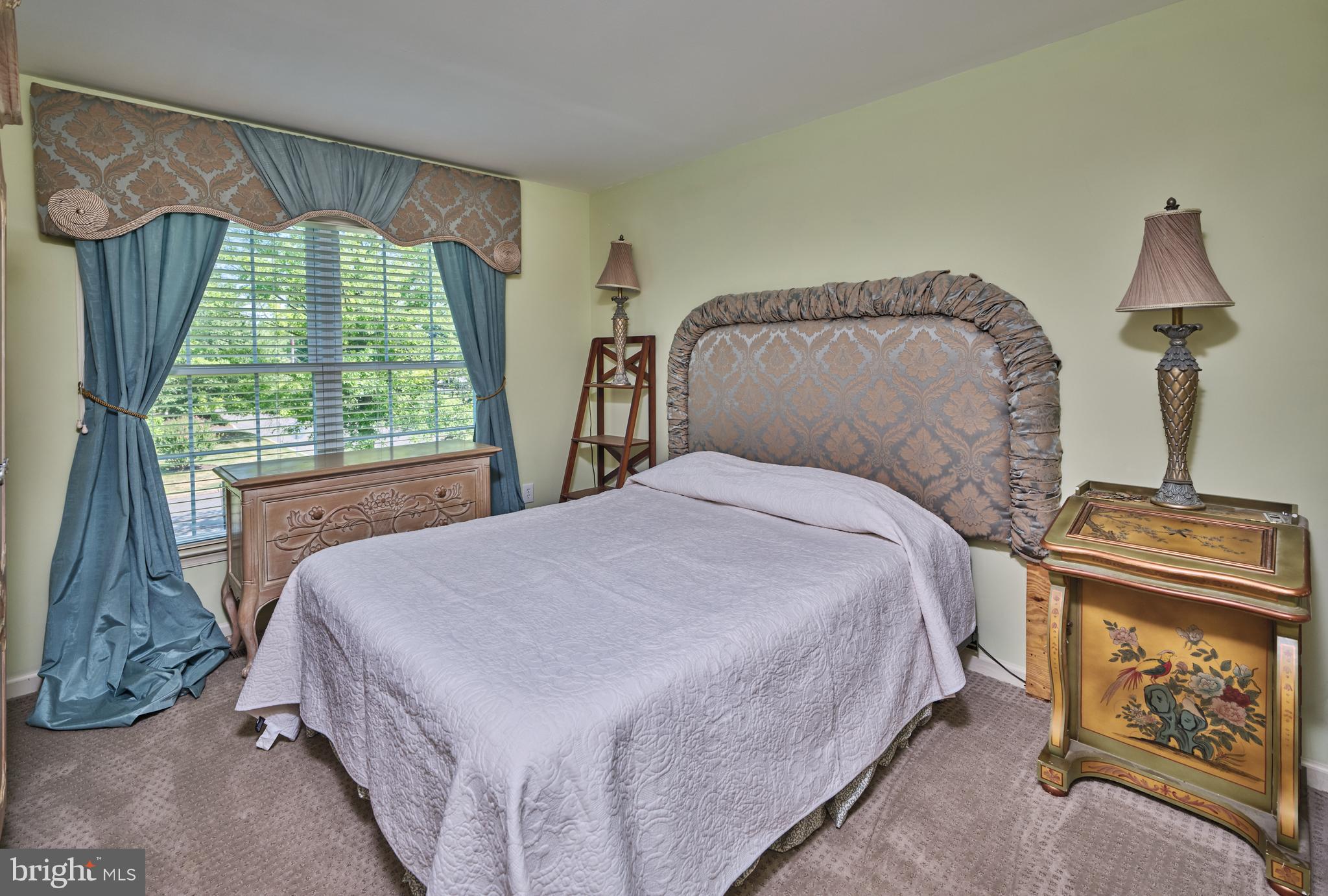 PARKSIDE ESTATES - Residential