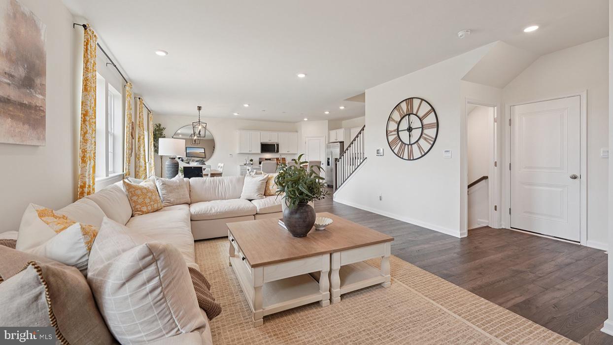 PENNSBURG - Residential