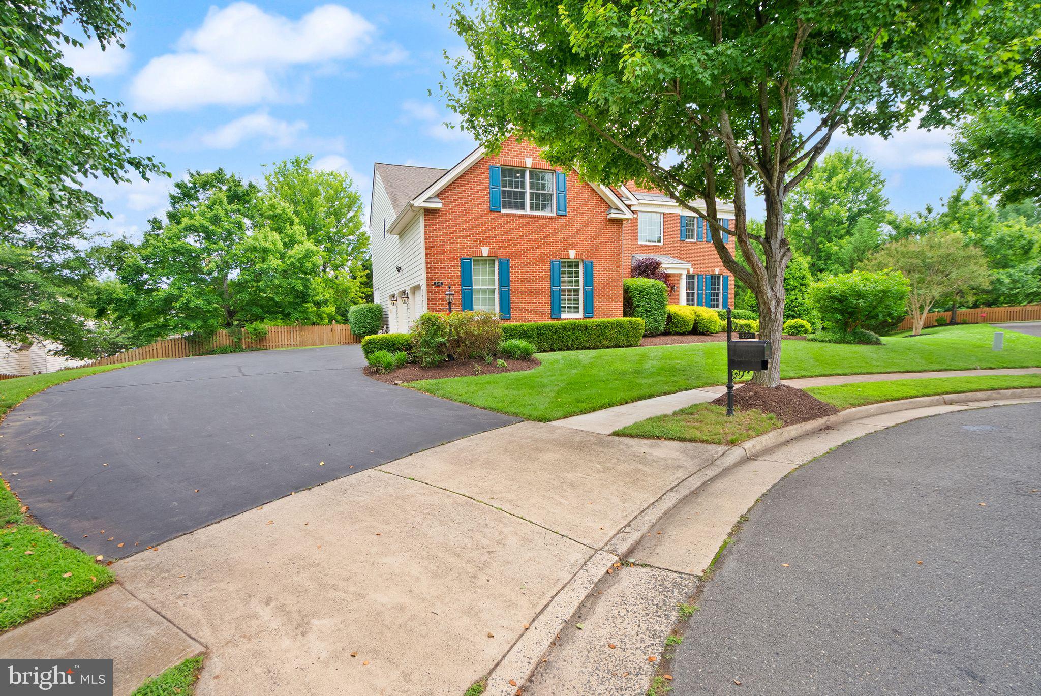 DOMINION VALLEY COUNTRY CLUB - Residential