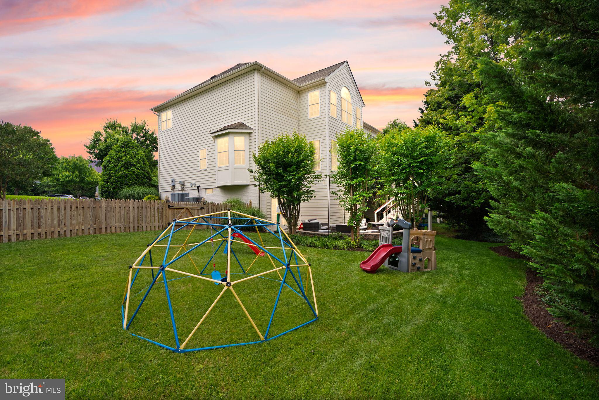 DOMINION VALLEY COUNTRY CLUB - Residential