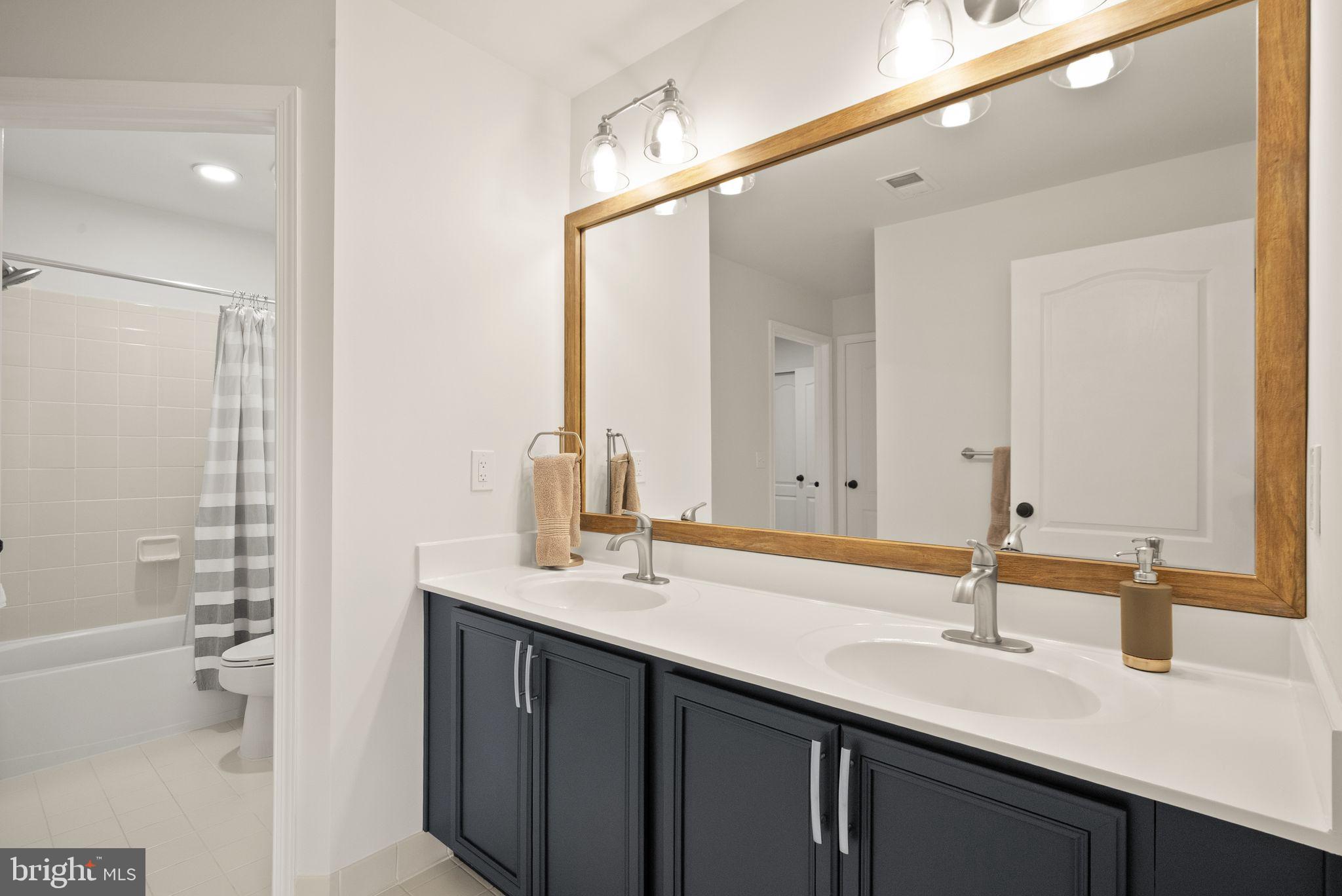 DOMINION VALLEY COUNTRY CLUB - Residential