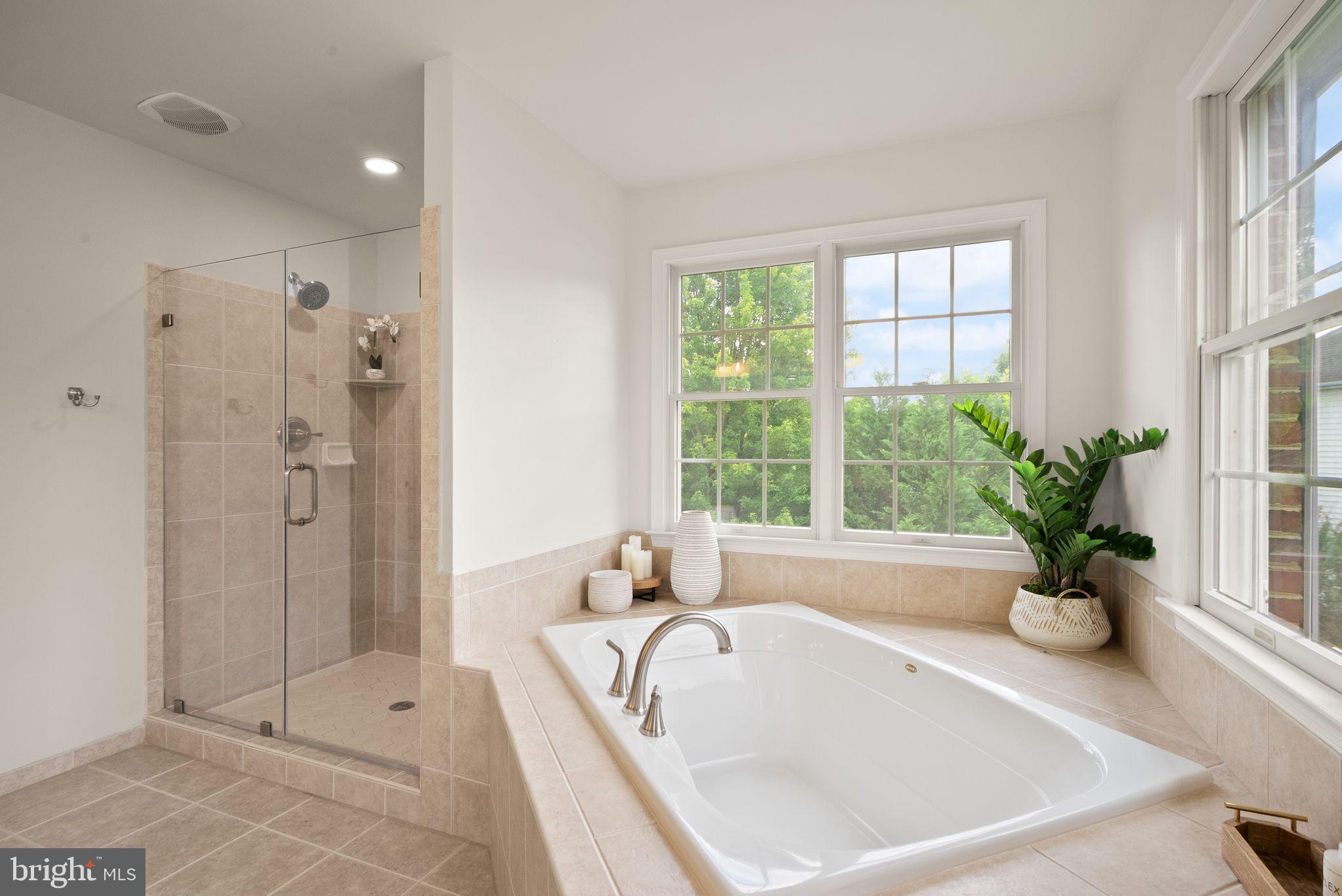 DOMINION VALLEY COUNTRY CLUB - Residential