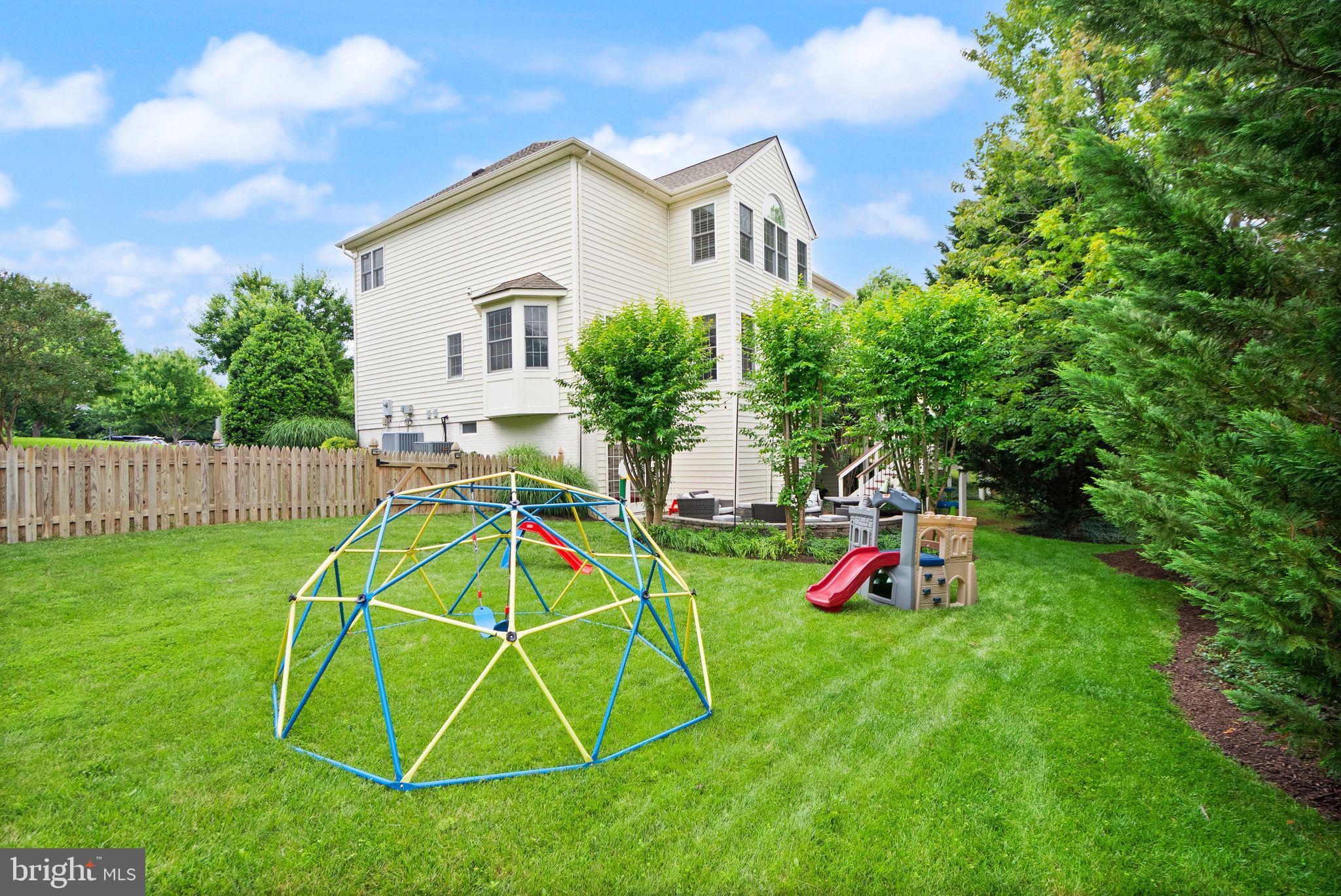 DOMINION VALLEY COUNTRY CLUB - Residential