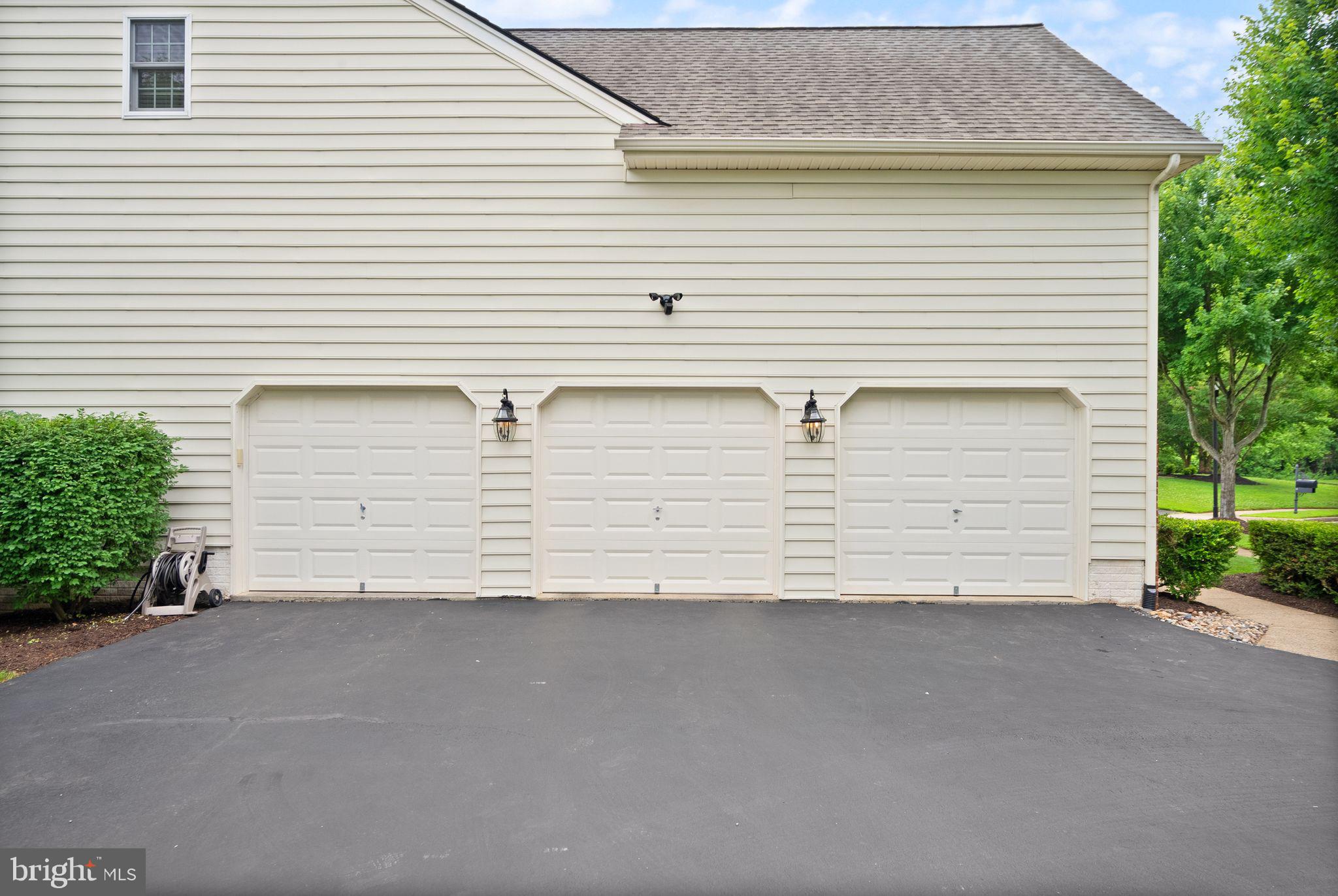 DOMINION VALLEY COUNTRY CLUB - Residential