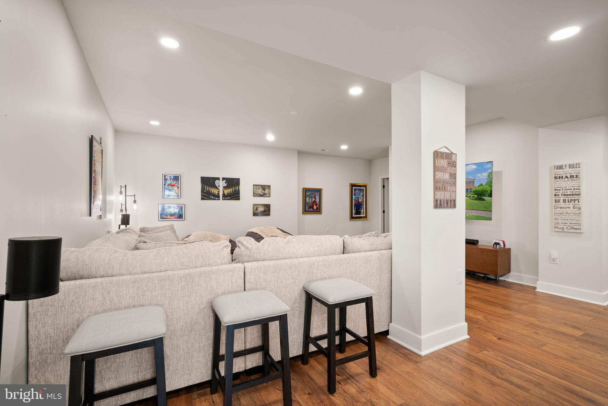 DOMINION VALLEY COUNTRY CLUB - Residential