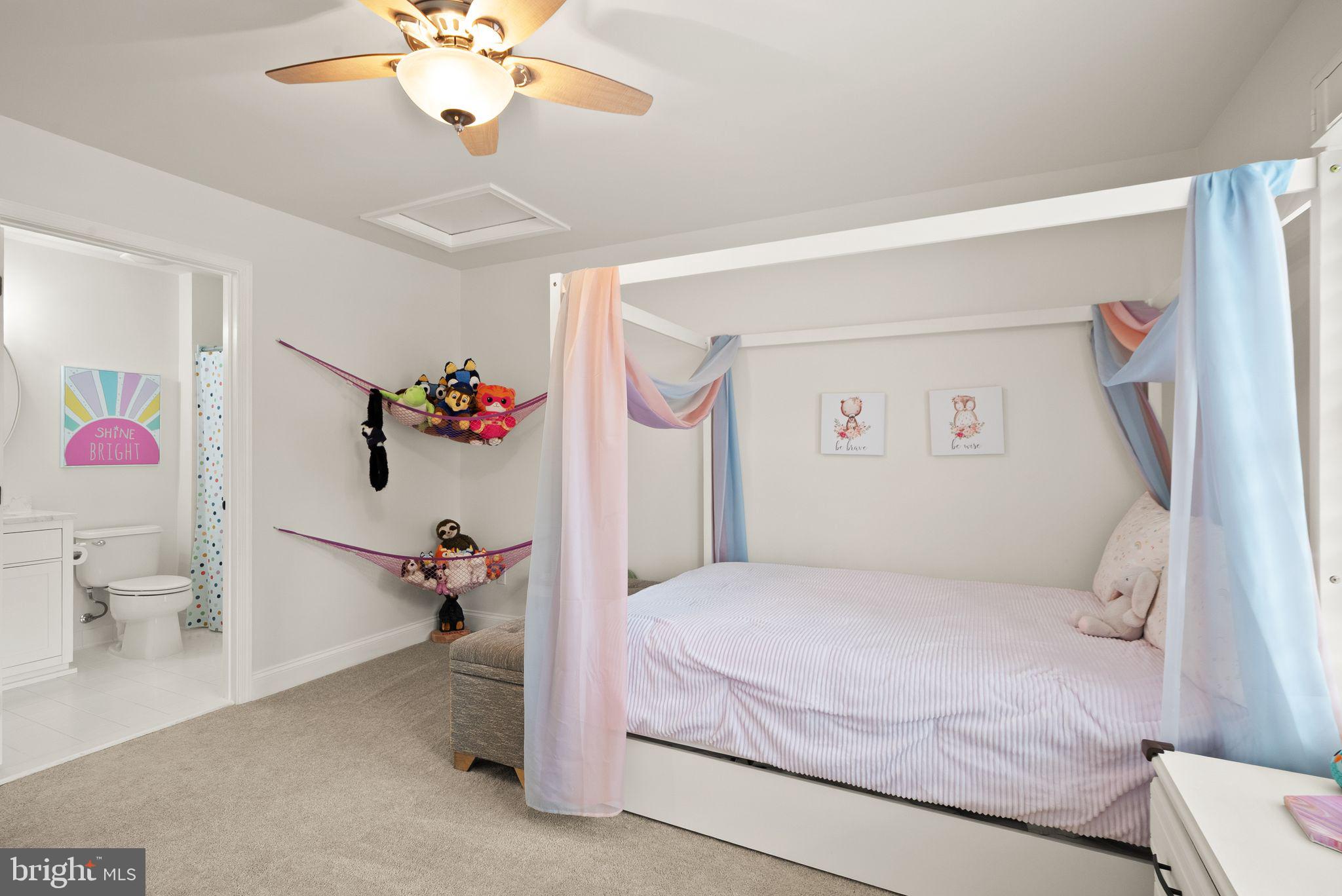 DOMINION VALLEY COUNTRY CLUB - Residential