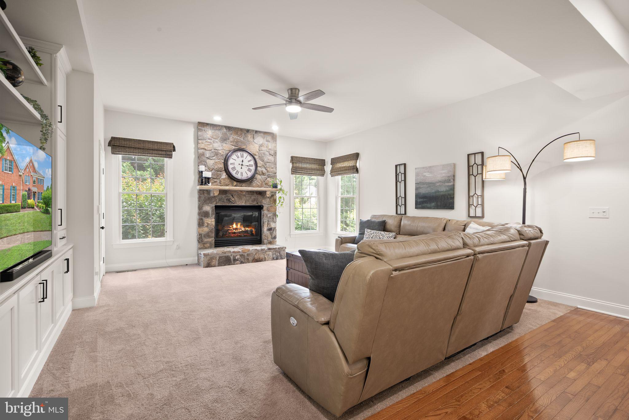 DOMINION VALLEY COUNTRY CLUB - Residential