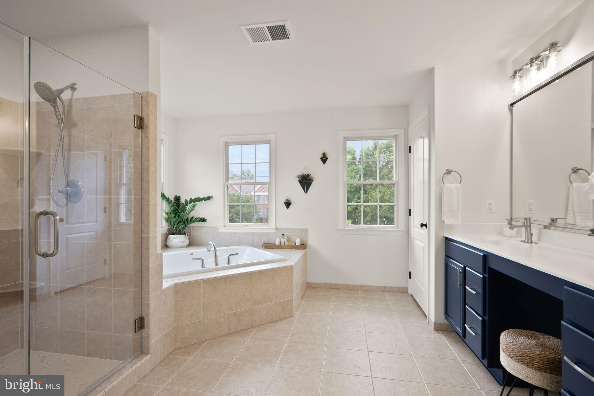 DOMINION VALLEY COUNTRY CLUB - Residential