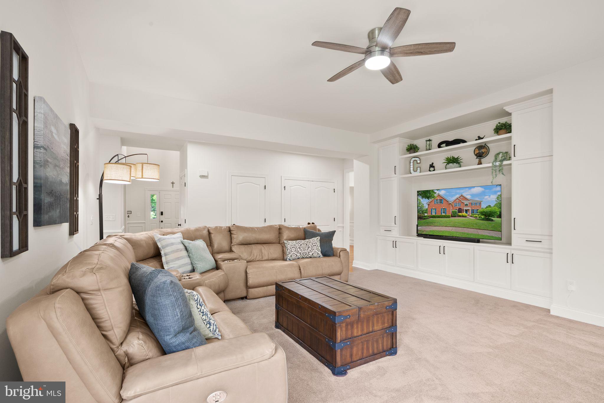DOMINION VALLEY COUNTRY CLUB - Residential