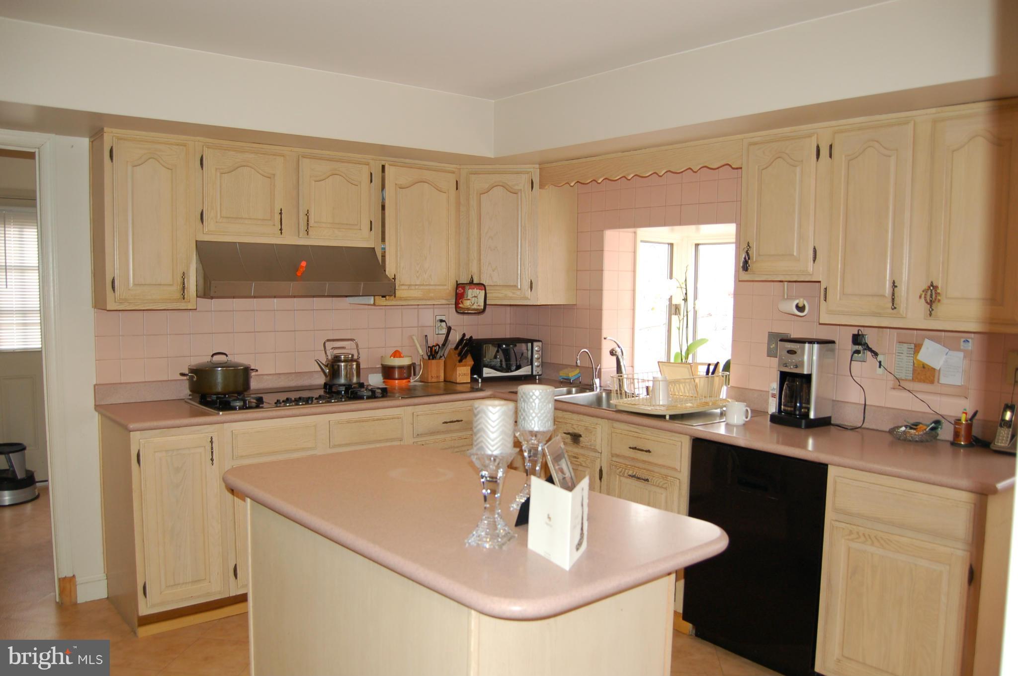 FOX HILLS - Residential