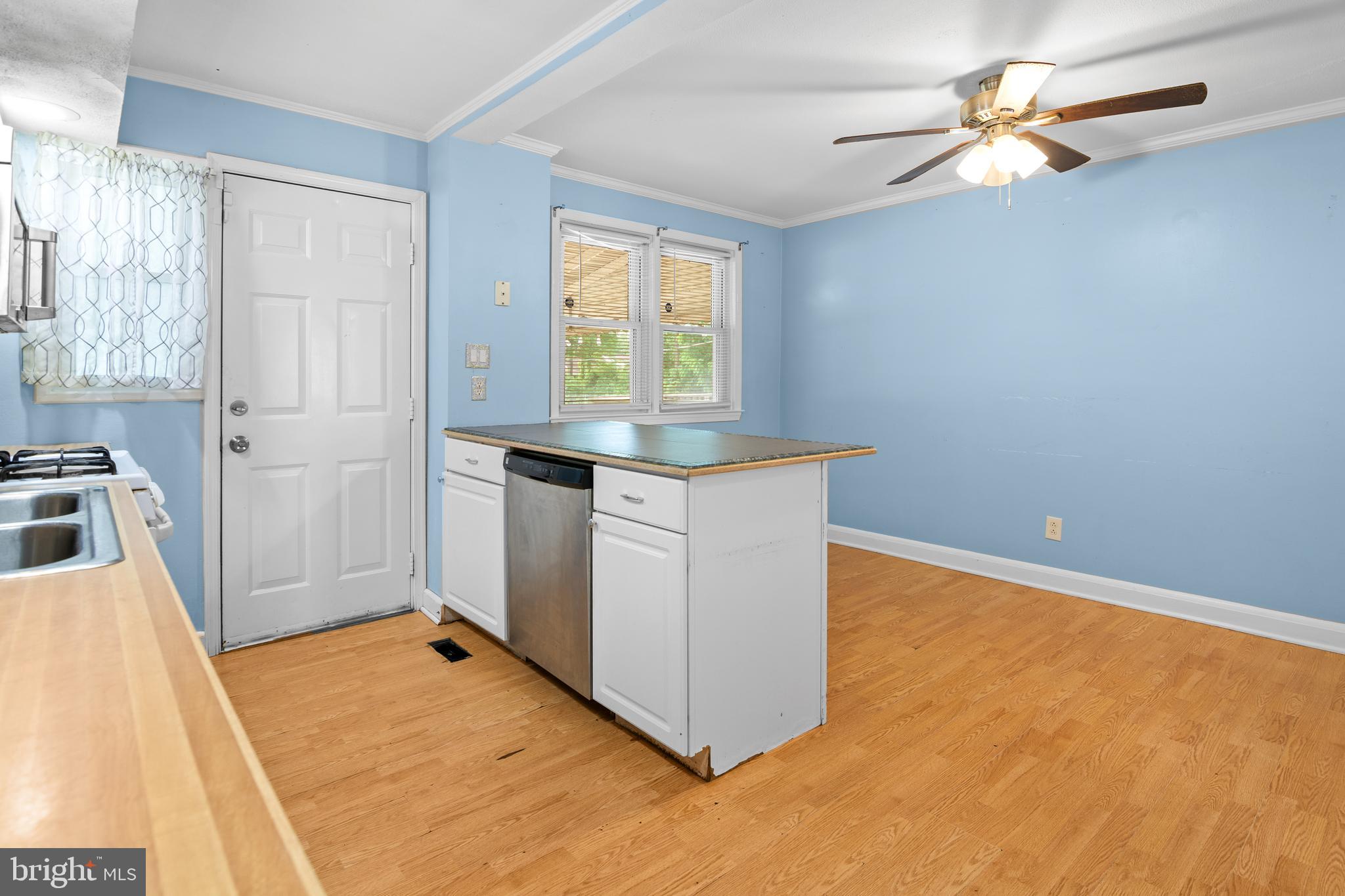 MIDDLESEX - Residential