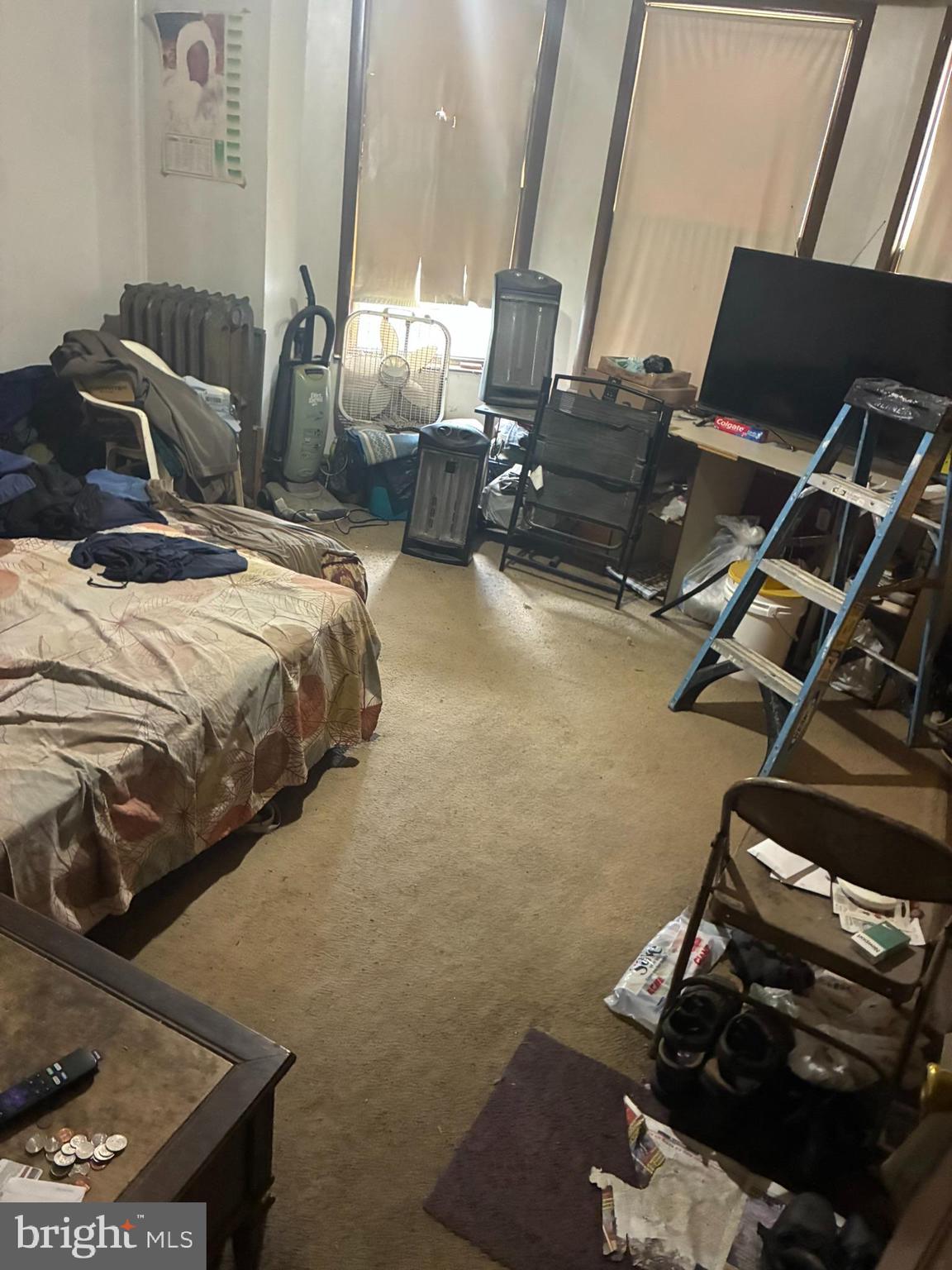 FRANKFORD - Residential Income