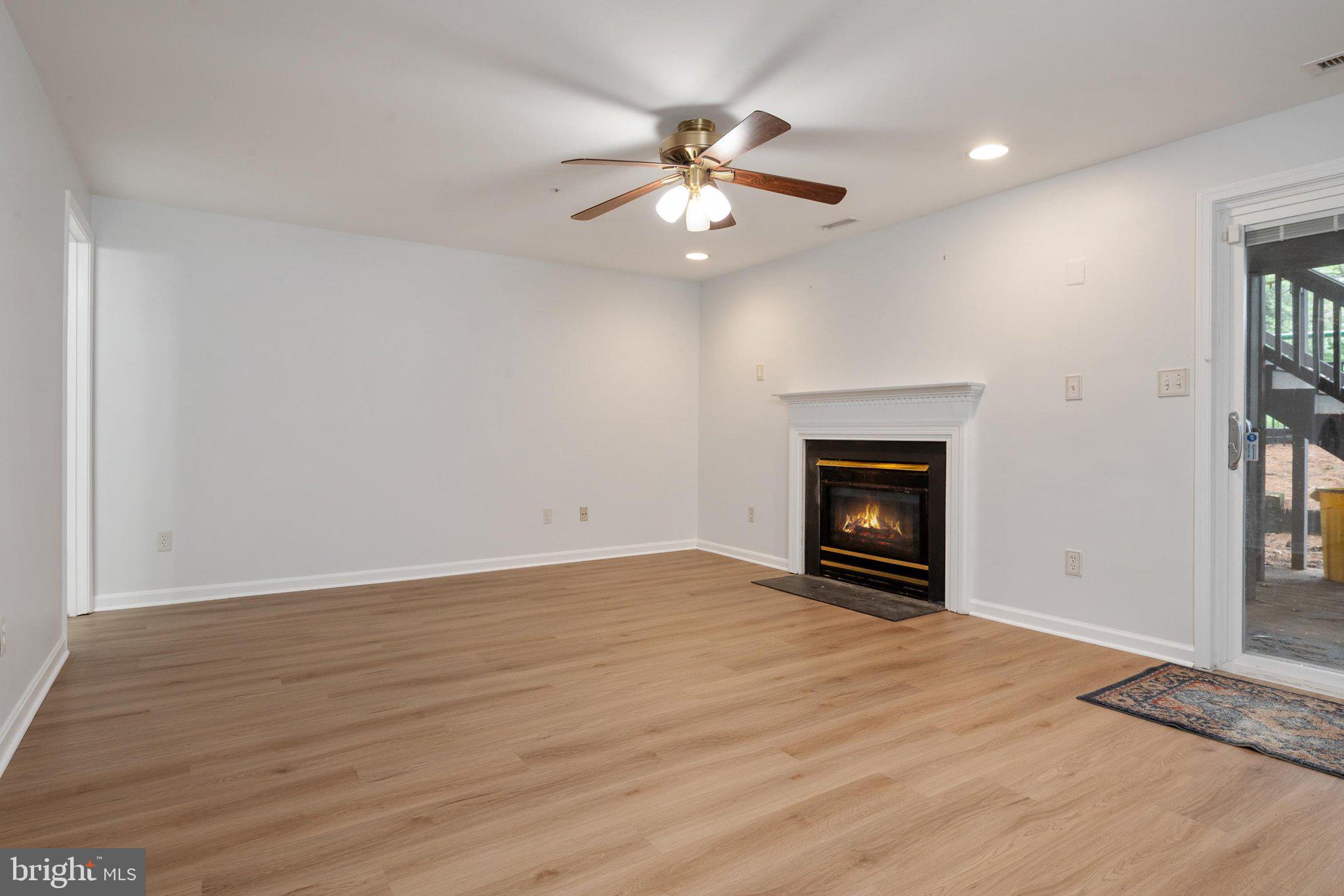 QUAIL RUN SOUTH - Residential