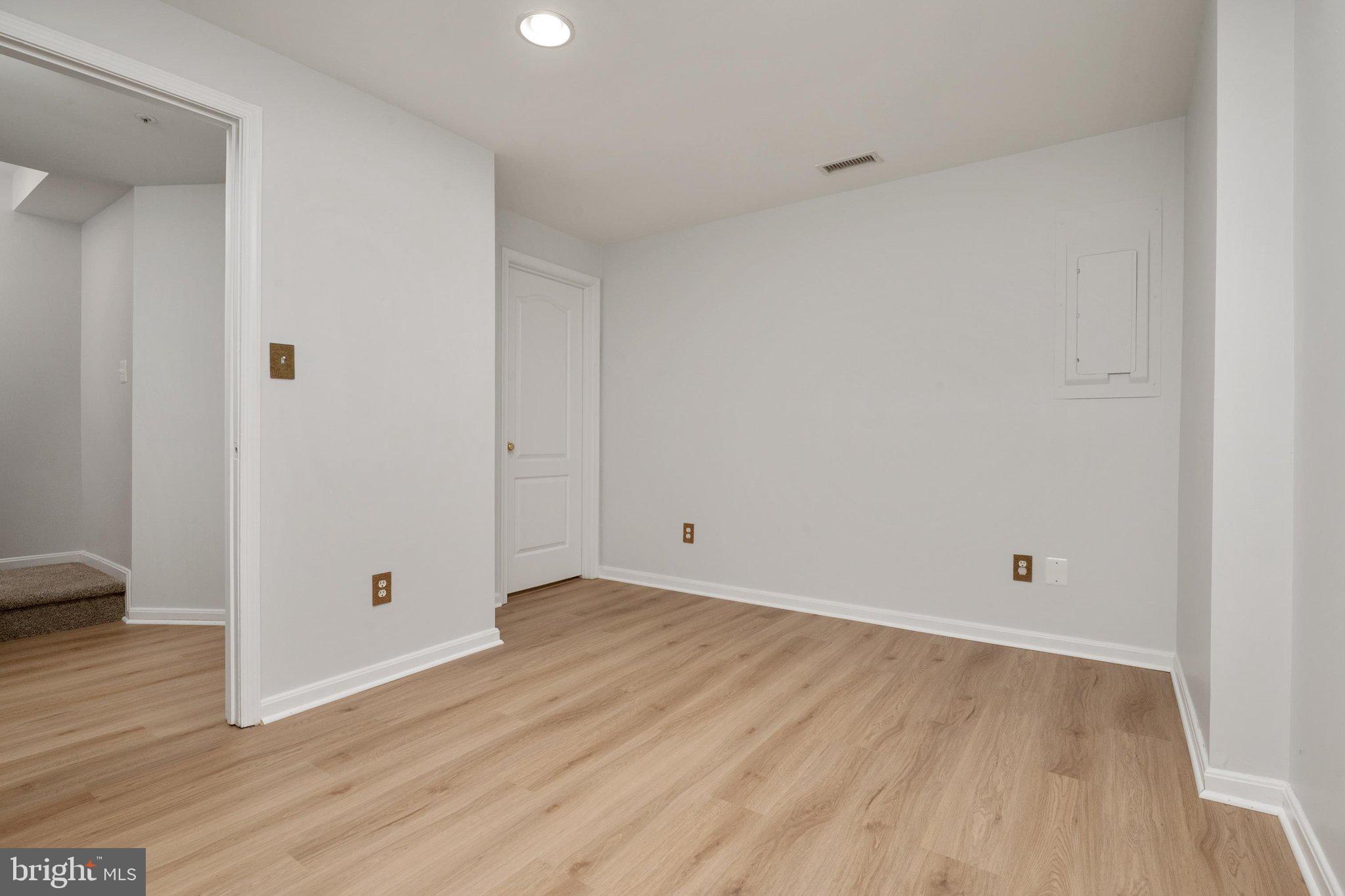 QUAIL RUN SOUTH - Residential