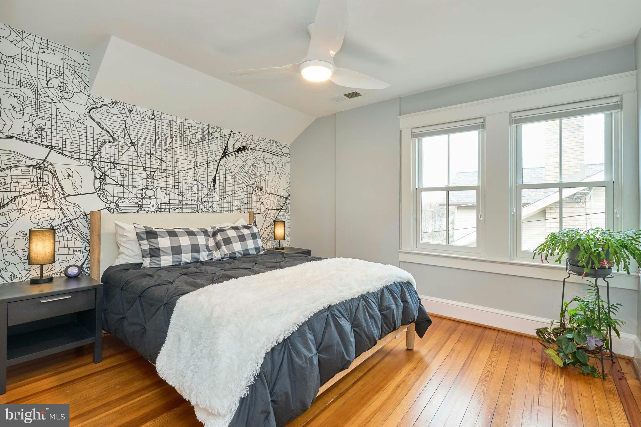 LYON PARK - Residential