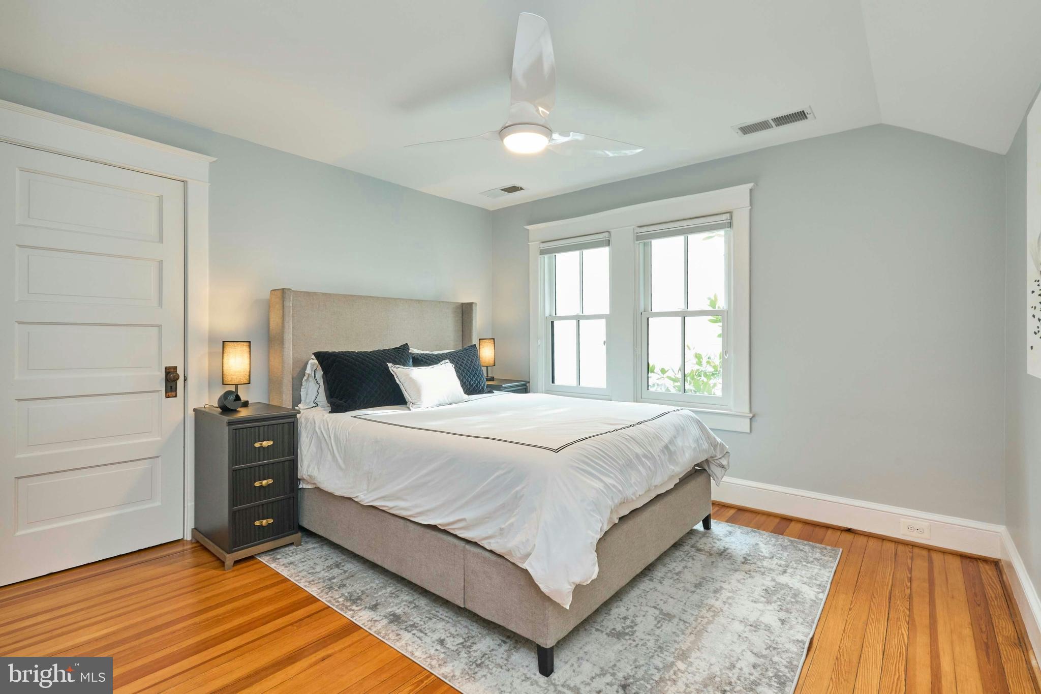LYON PARK - Residential