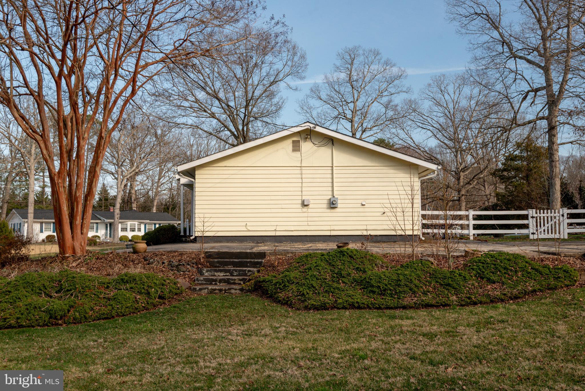 SAINT ANDREWS ES - Residential