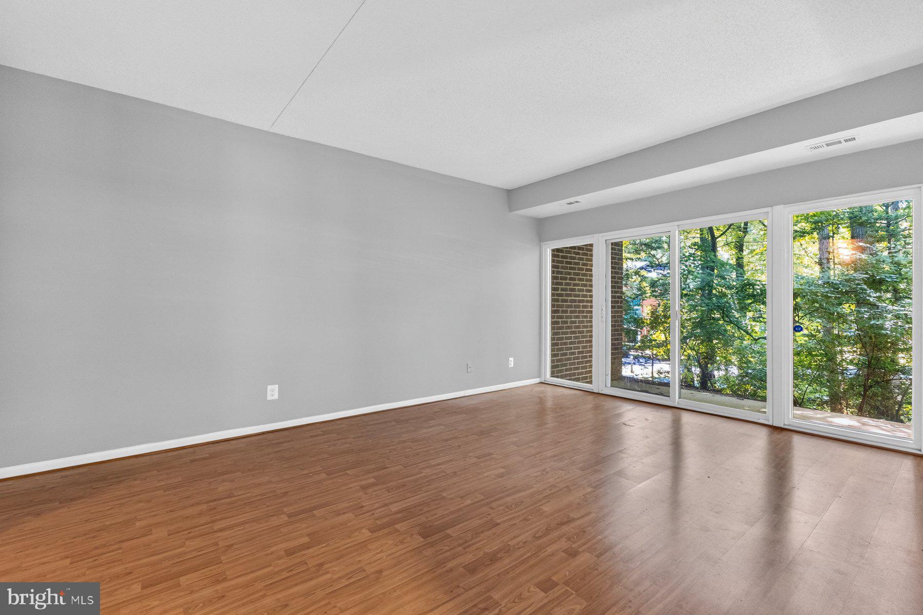 HUNTERS WOODS VILLAGE - Residential