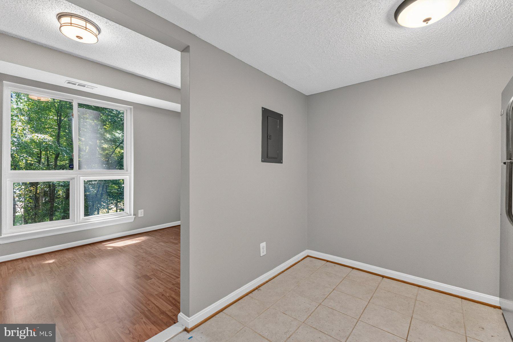 HUNTERS WOODS VILLAGE - Residential