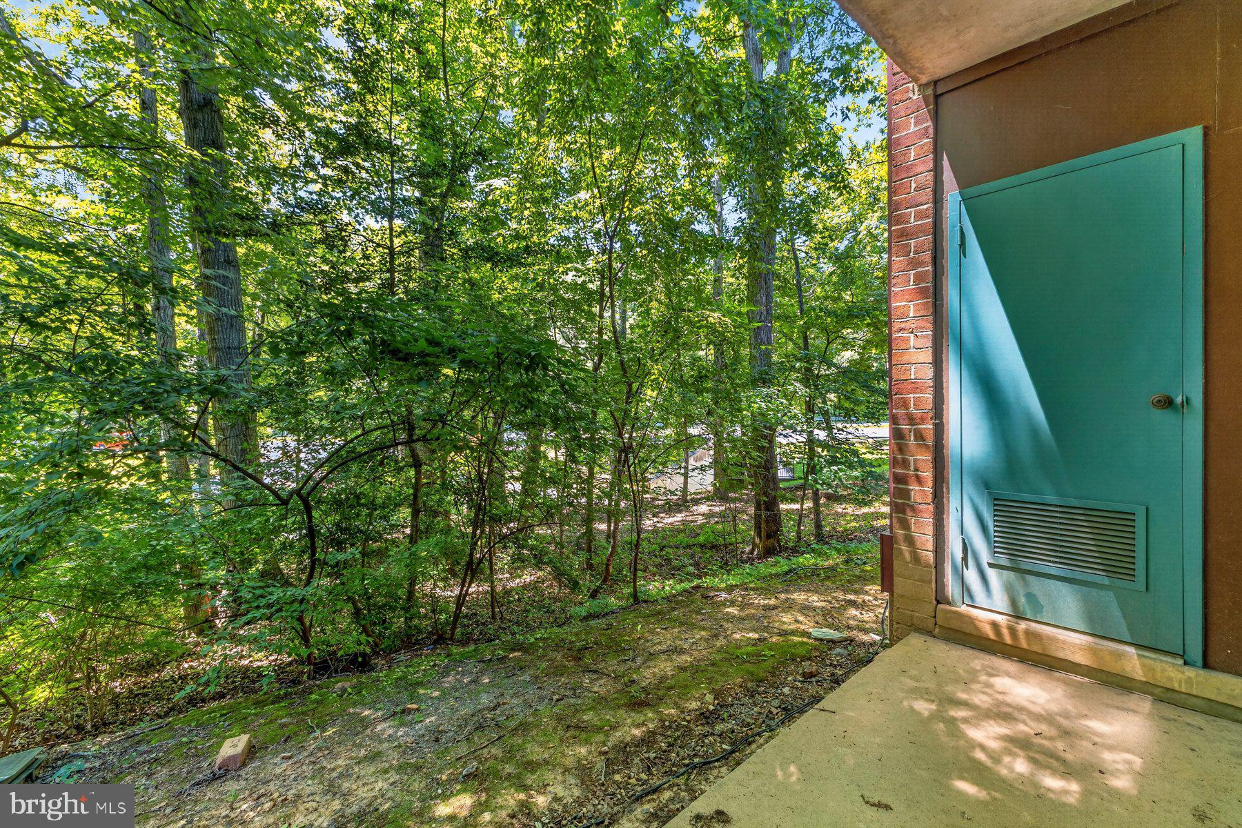 HUNTERS WOODS VILLAGE - Residential