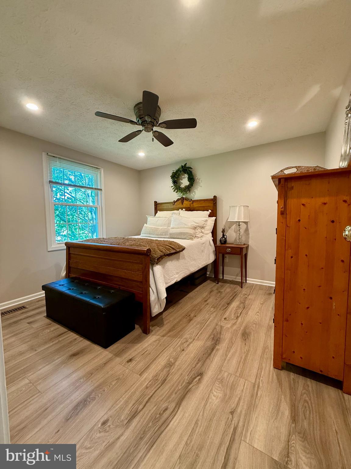 POLO FIELDS - Residential Lease