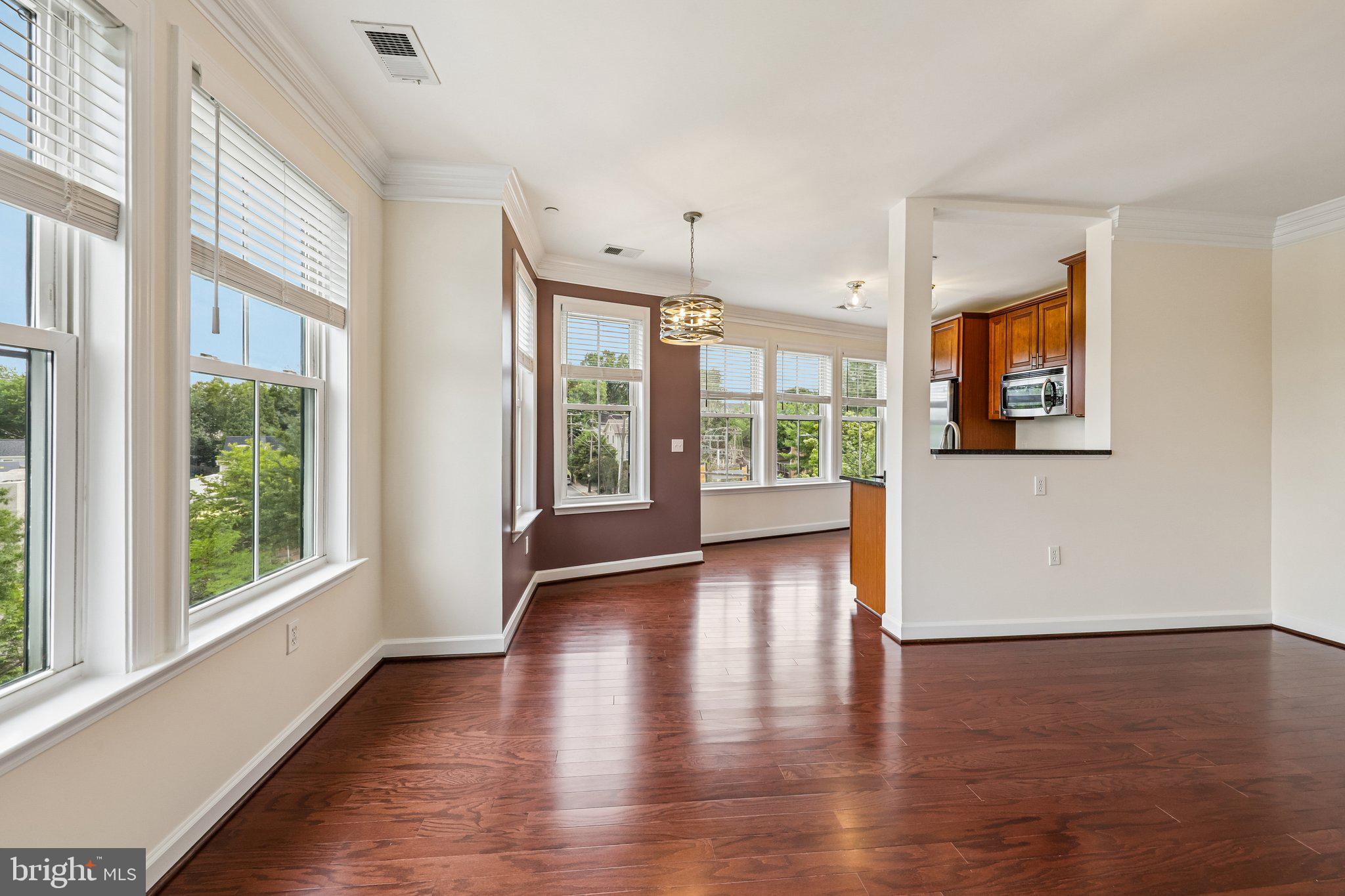 DOMINION HEIGHTS - Residential