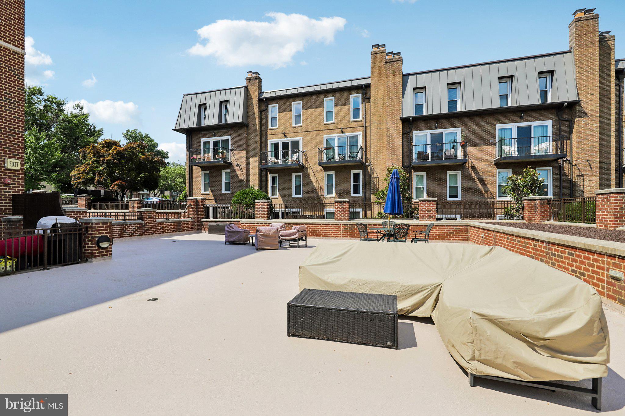 DOMINION HEIGHTS - Residential