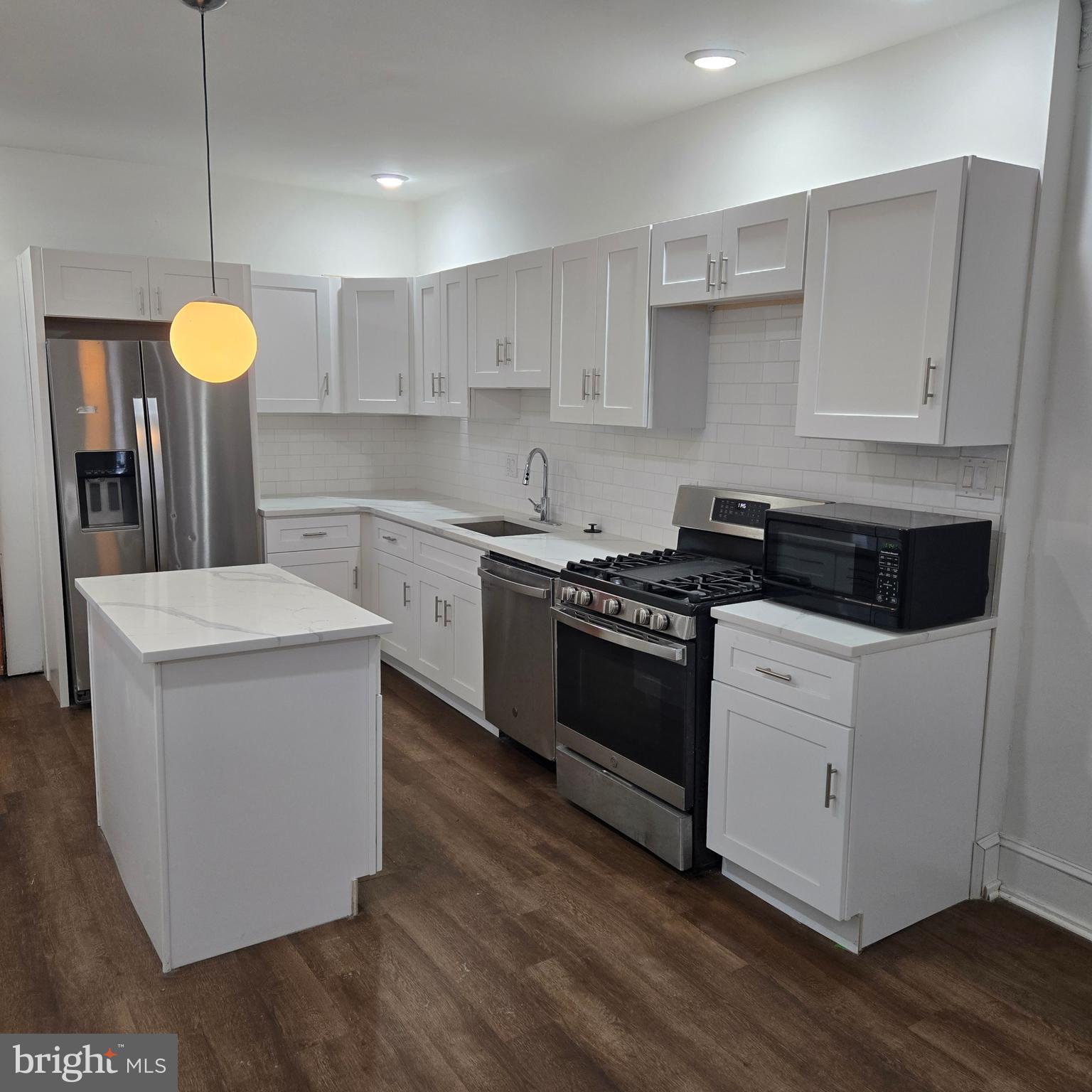 PHILADELPHIA (NORTHWEST) - Residential