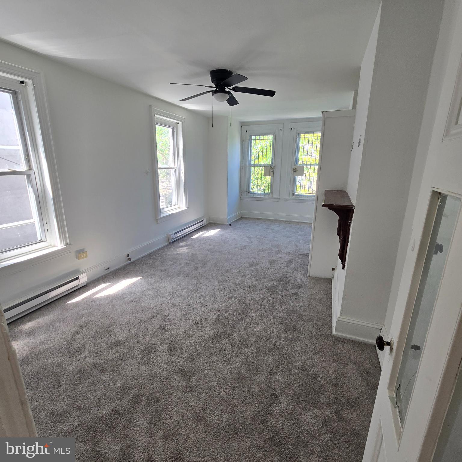 PHILADELPHIA (NORTHWEST) - Residential