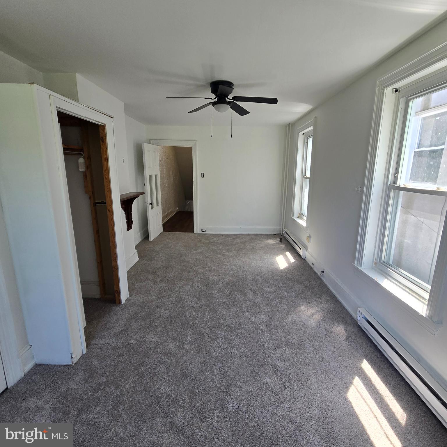 PHILADELPHIA (NORTHWEST) - Residential